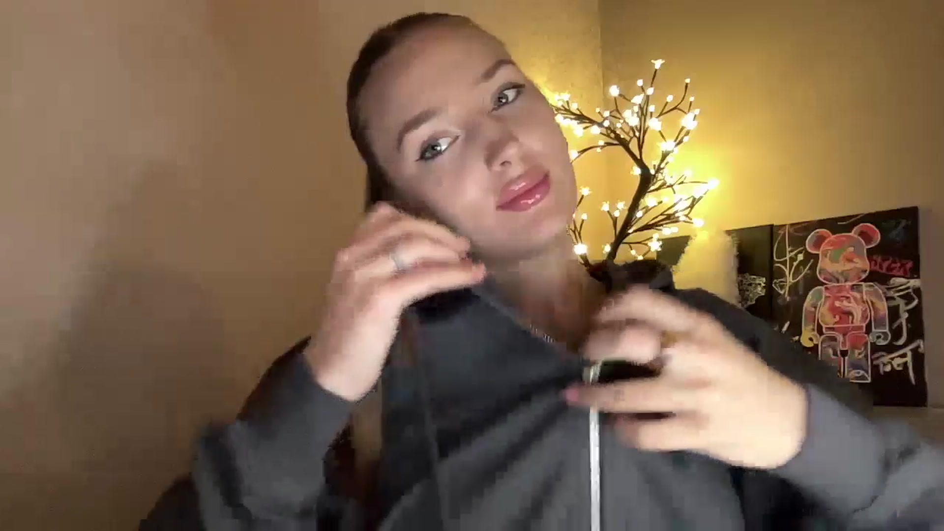 Gallery image thumbnail from My_Diana's myfreecams stream on, 11/28/2024, 21:42 image 8 of 20