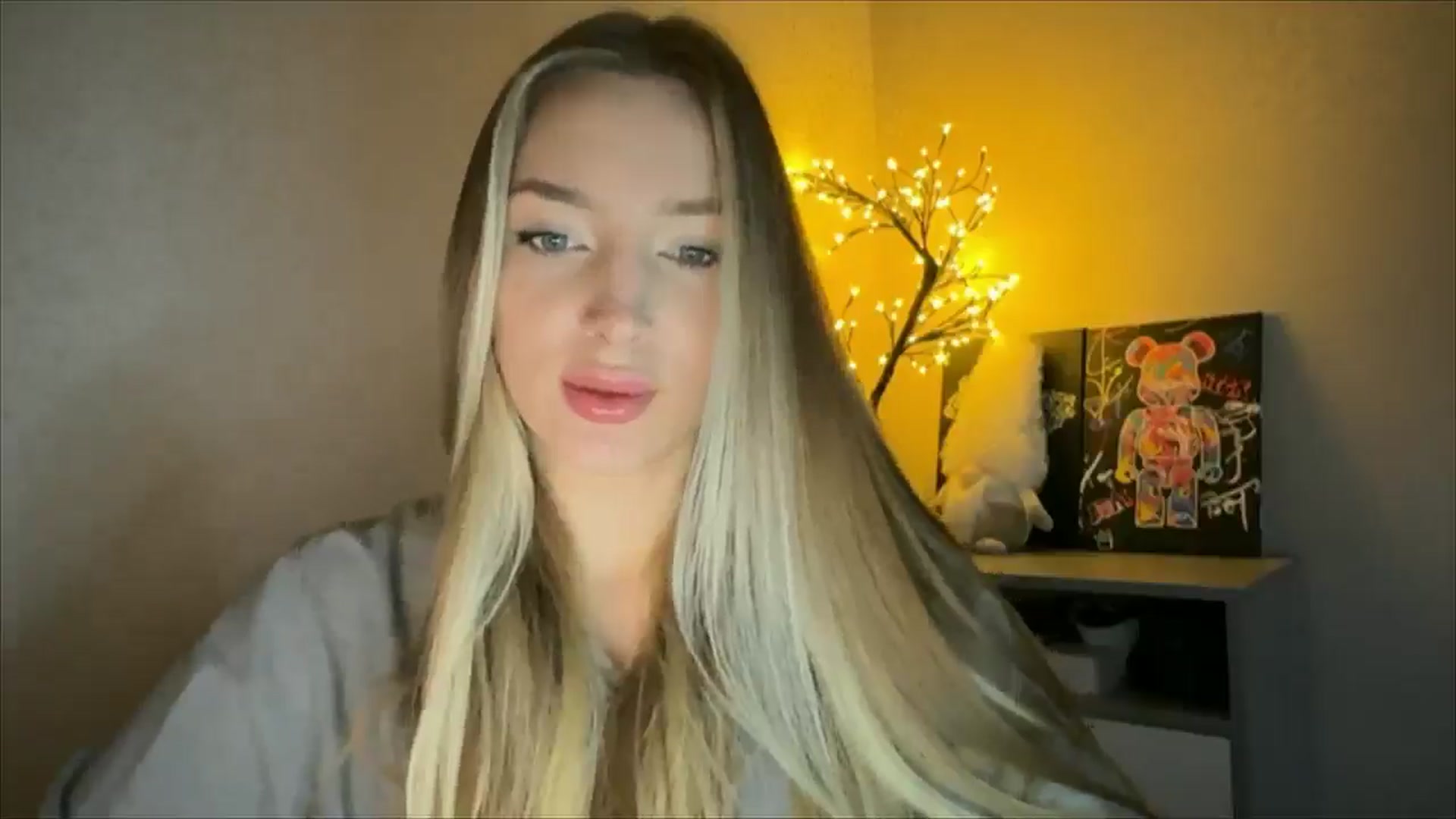 Gallery image thumbnail from My_Diana's myfreecams stream on, 11/29/2024, 14:01 image 5 of 20