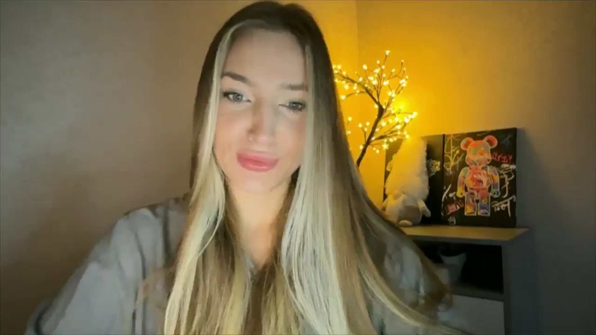 Gallery image thumbnail from My_Diana's myfreecams stream on, 11/29/2024, 14:01 image 6 of 20