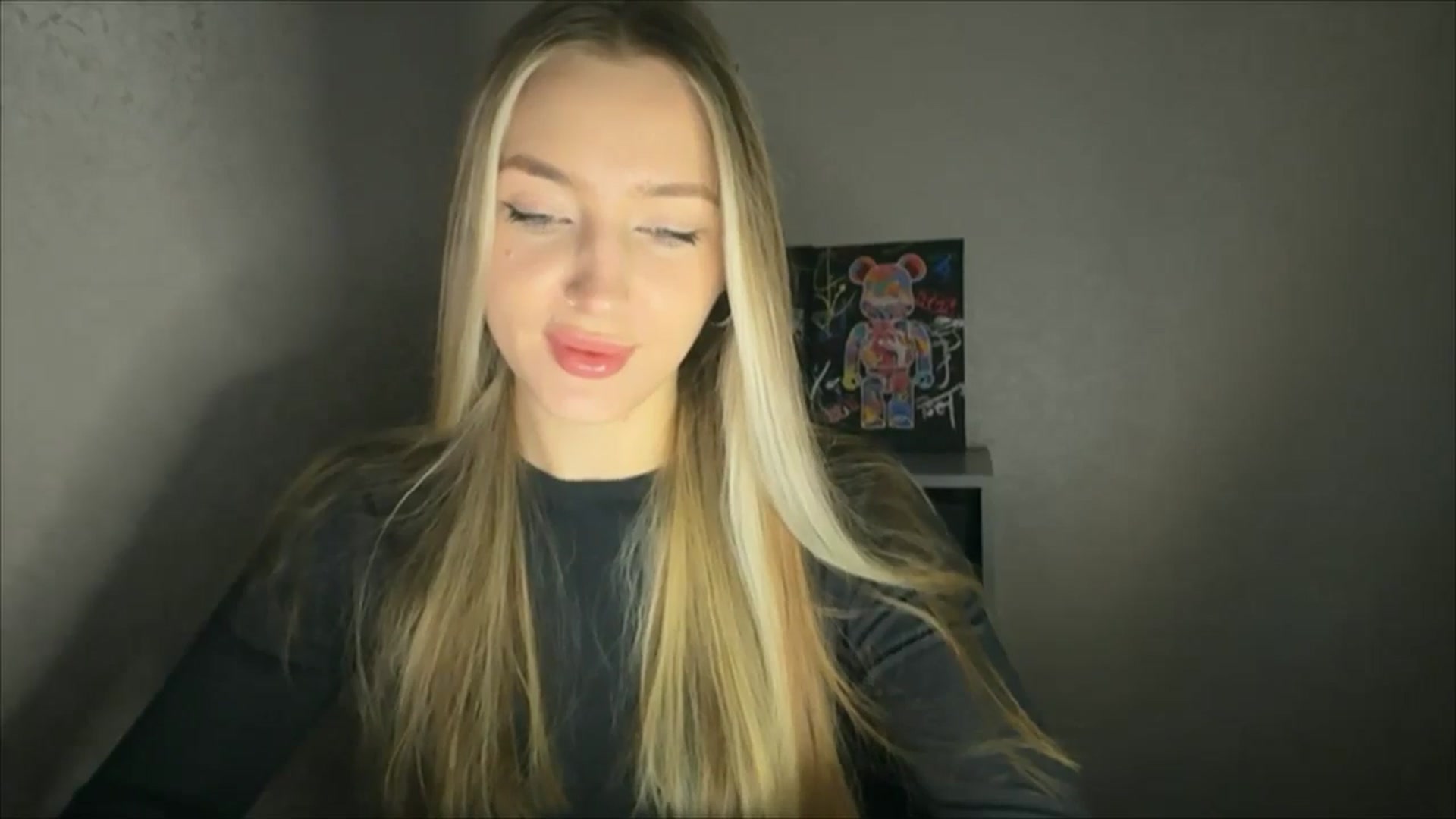 Gallery image thumbnail from My_Diana's myfreecams stream on, 11/30/2024, 15:23 image 8 of 20