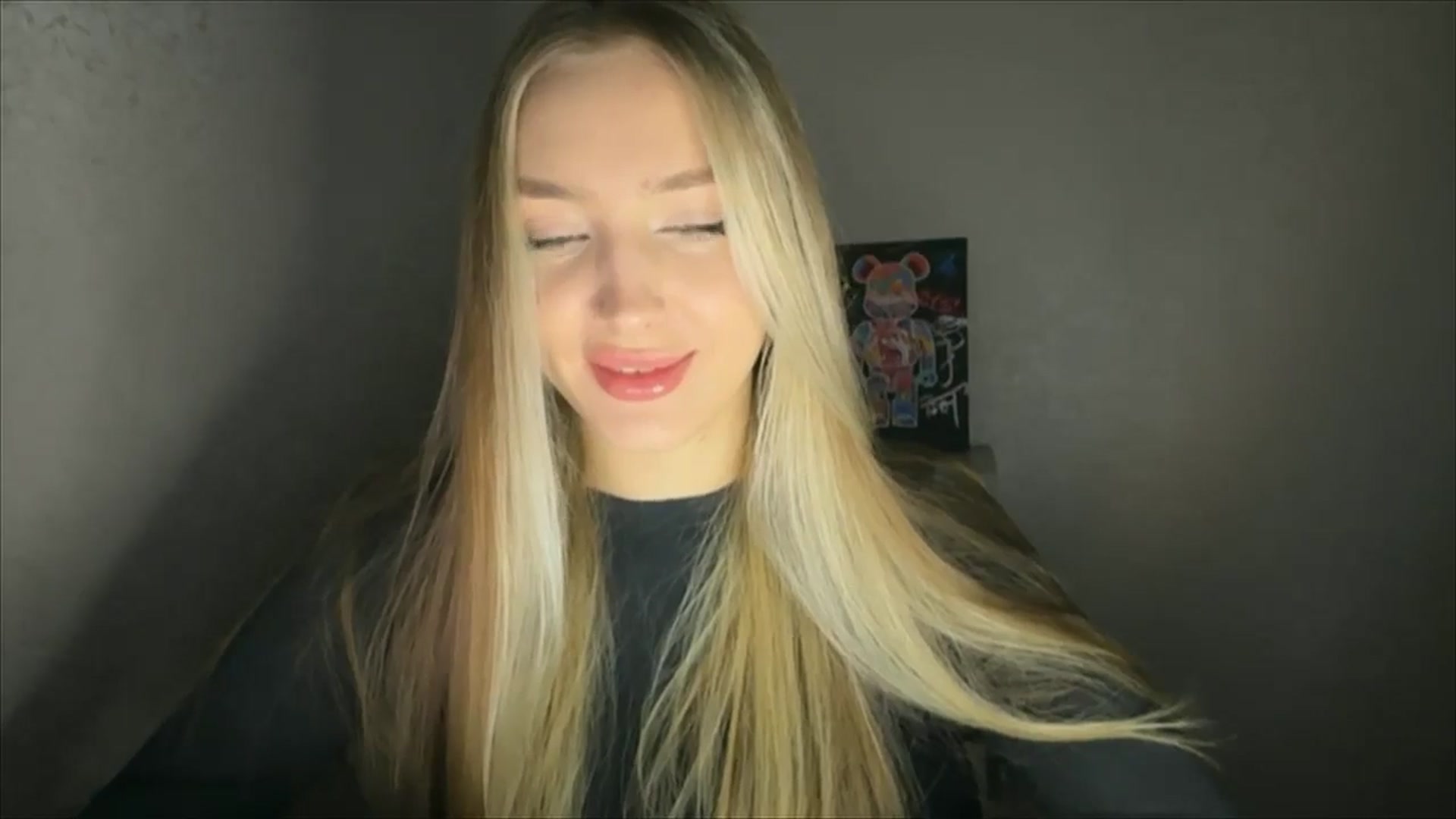 Gallery image thumbnail from My_Diana's myfreecams stream on, 11/30/2024, 15:23 image 16 of 20