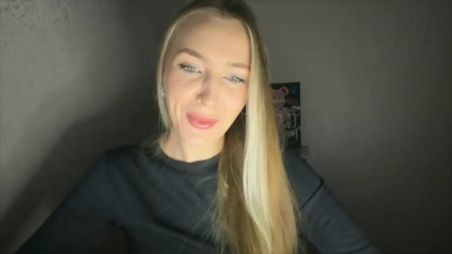 Gallery image thumbnail from My_Diana's myfreecams stream on, 11/30/2024, 16:02 image 10 of 20