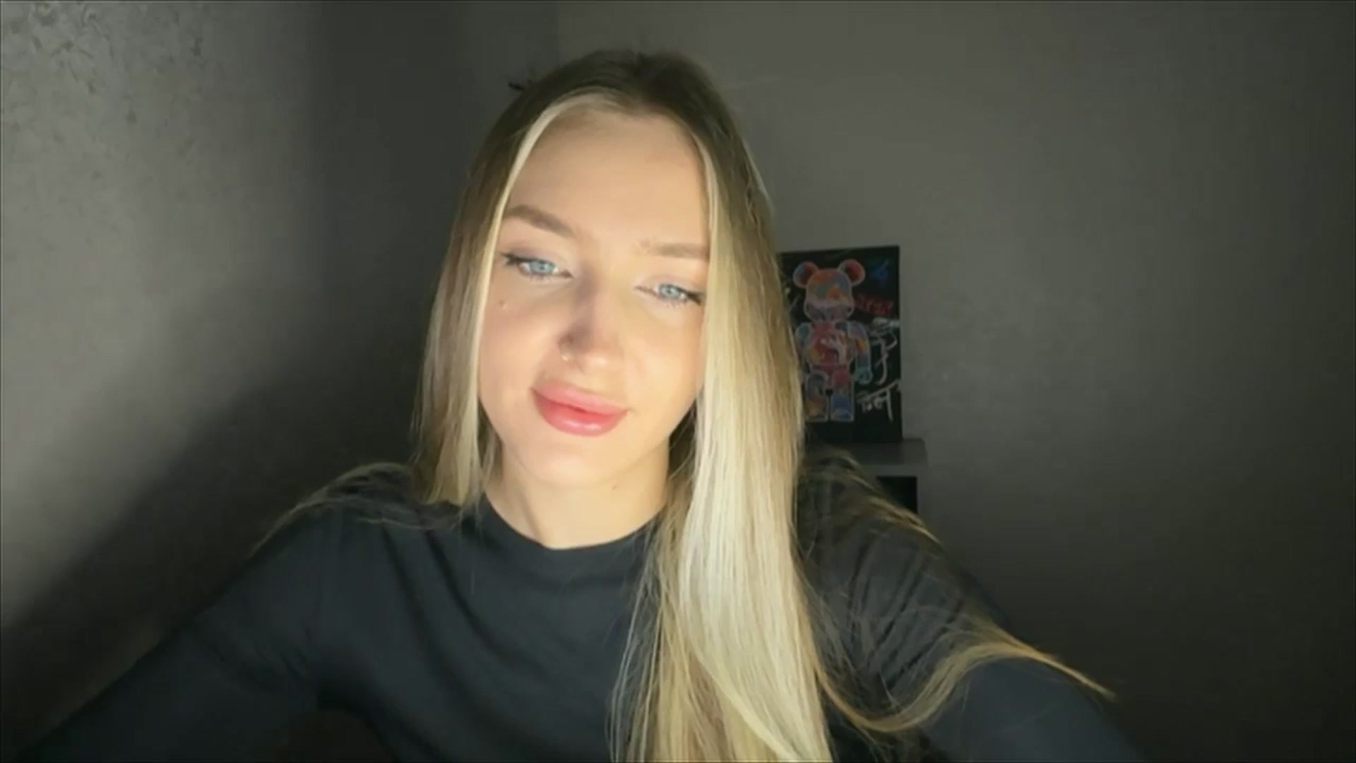 Gallery image thumbnail from My_Diana's myfreecams stream on, 11/30/2024, 16:02 image 19 of 20