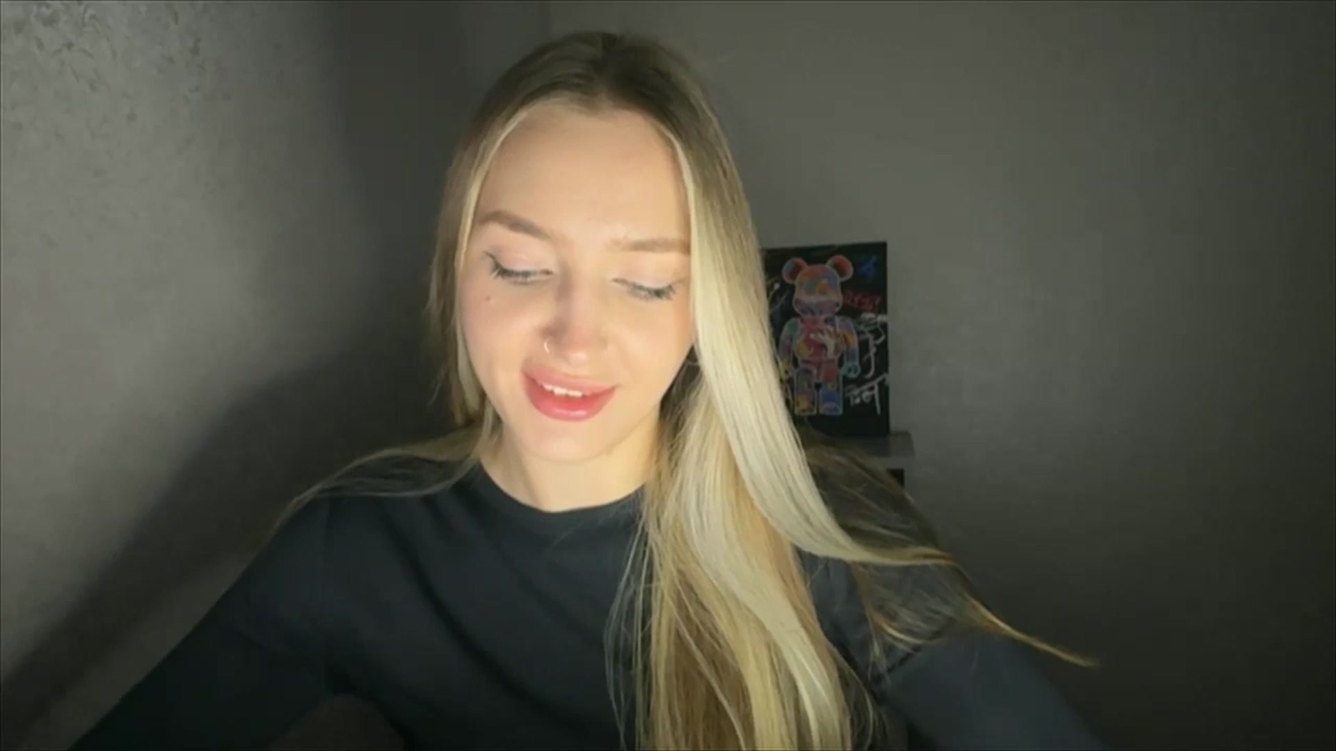 Gallery image thumbnail from My_Diana's myfreecams stream on, 11/30/2024, 16:02 image 15 of 20
