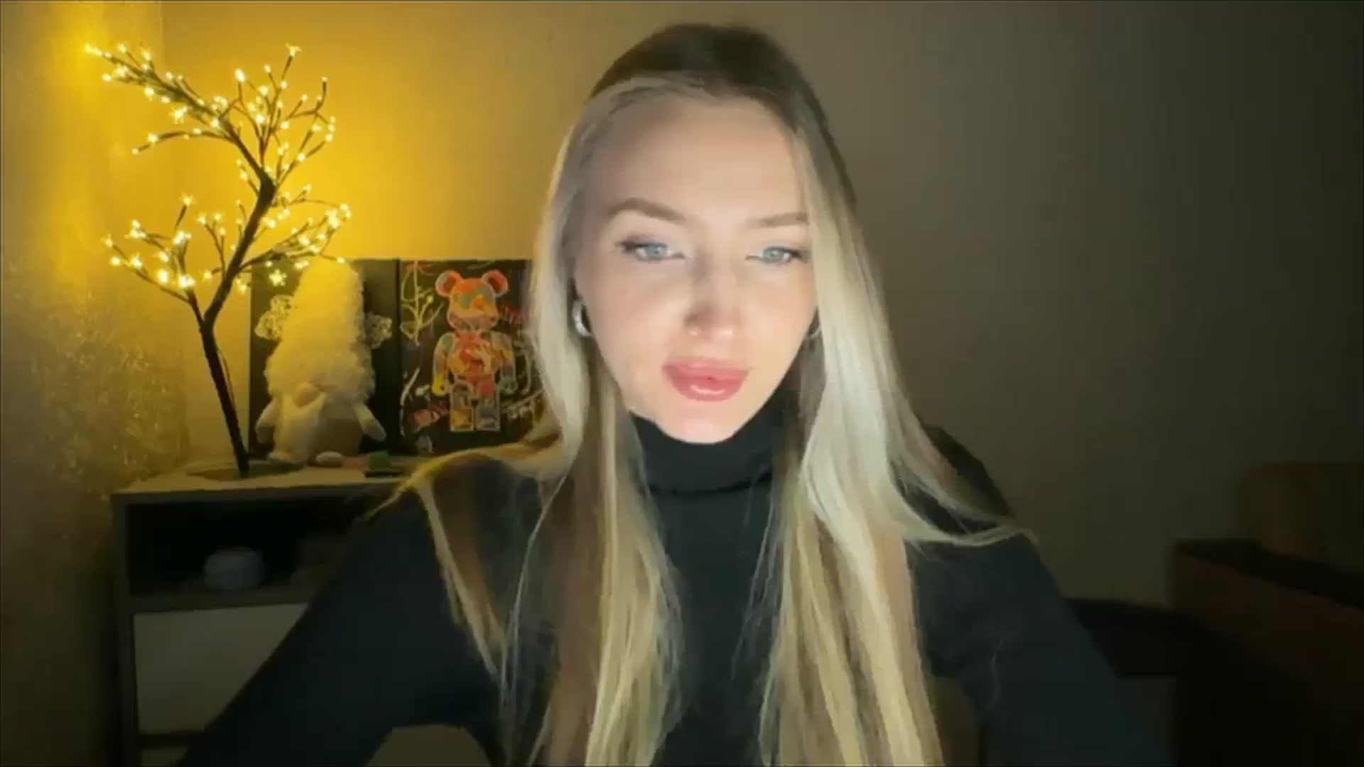 Gallery image thumbnail from My_Diana's myfreecams stream on, 11/30/2024, 22:29 image 4 of 20