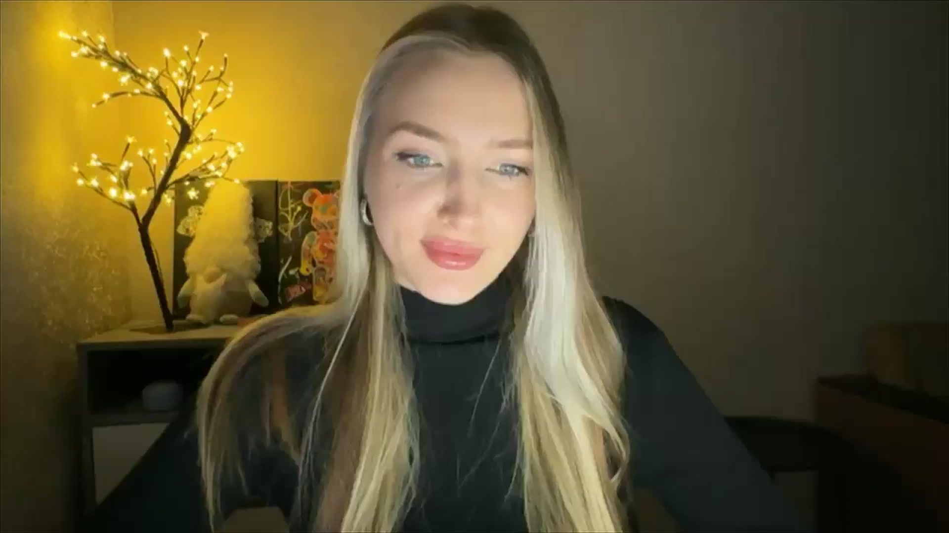 Gallery image thumbnail from My_Diana's myfreecams stream on, 11/30/2024, 22:29 image 9 of 20
