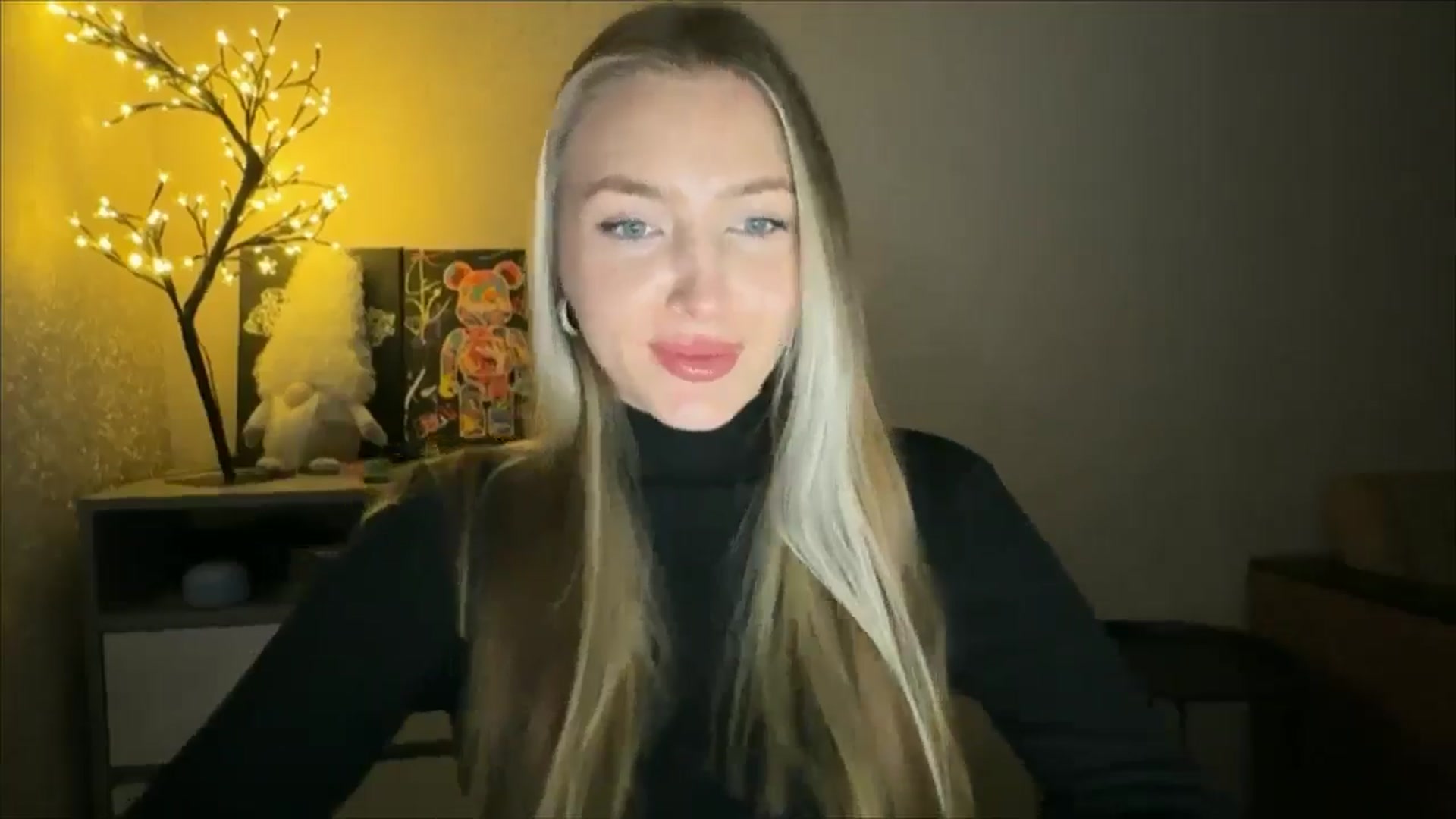 Gallery image thumbnail from My_Diana's myfreecams stream on, 11/30/2024, 22:29 image 13 of 20