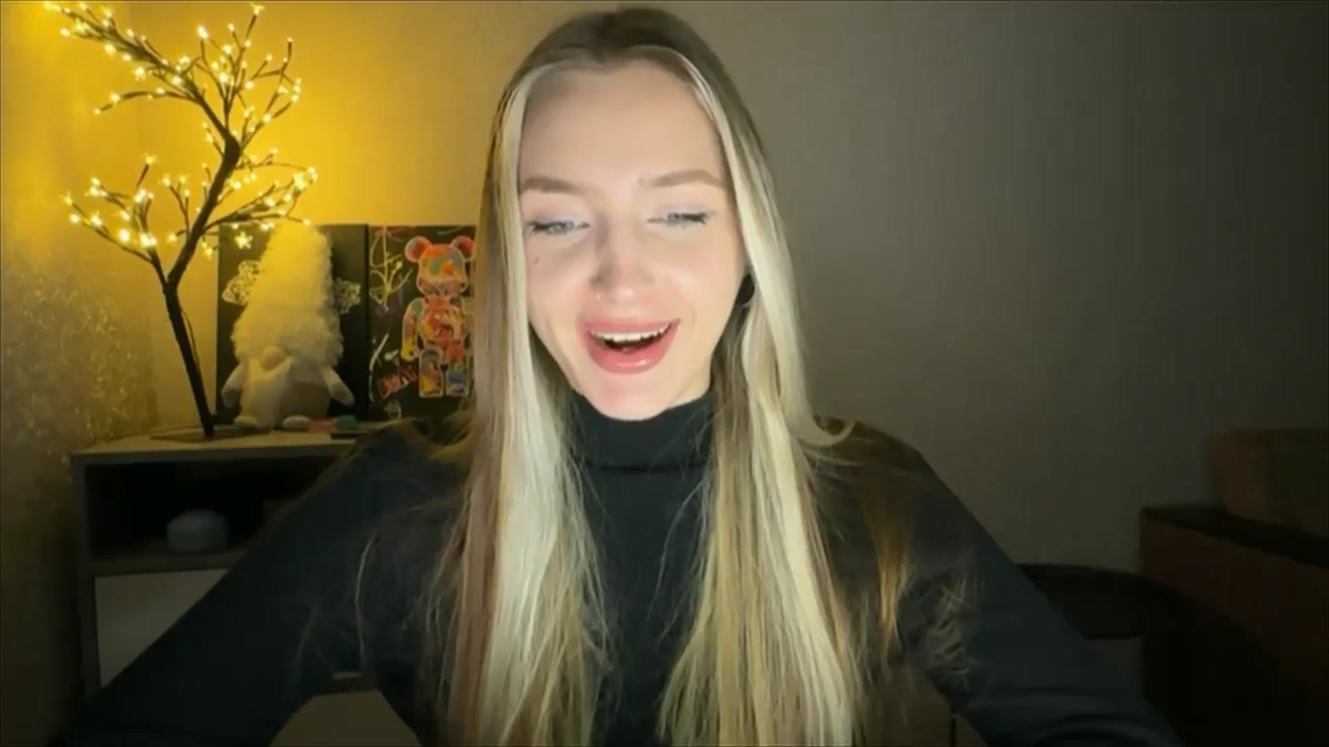 Gallery image thumbnail from My_Diana's myfreecams stream on, 11/30/2024, 22:50 image 3 of 20