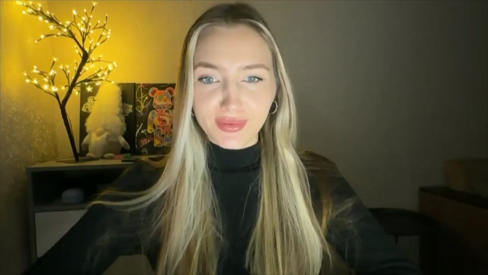 Gallery image thumbnail from My_Diana's myfreecams stream on, 11/30/2024, 22:50 image 2 of 20