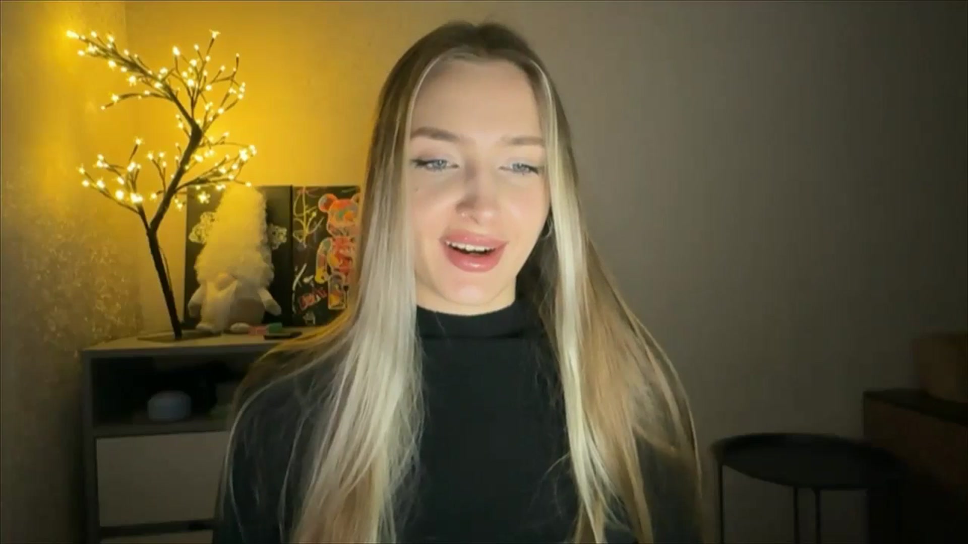 Gallery image thumbnail from My_Diana's myfreecams stream on, 11/30/2024, 23:36 image 6 of 20