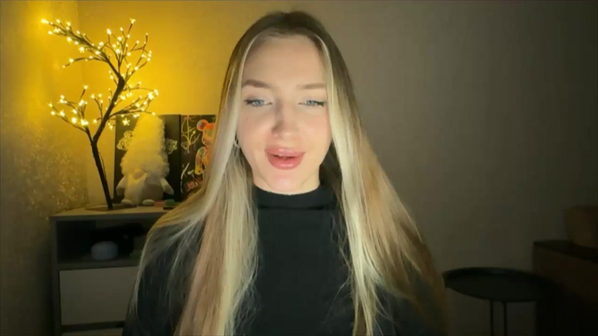 Gallery image thumbnail from My_Diana's myfreecams stream on, 11/30/2024, 23:36 image 3 of 20
