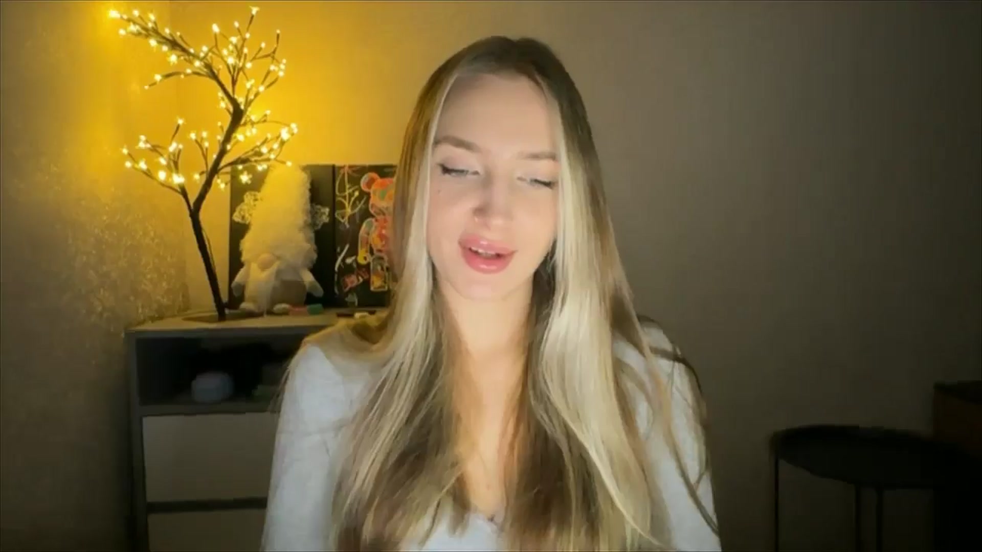 Gallery image thumbnail from My_Diana's myfreecams stream on, 12/01/2024, 15:13 image 15 of 20