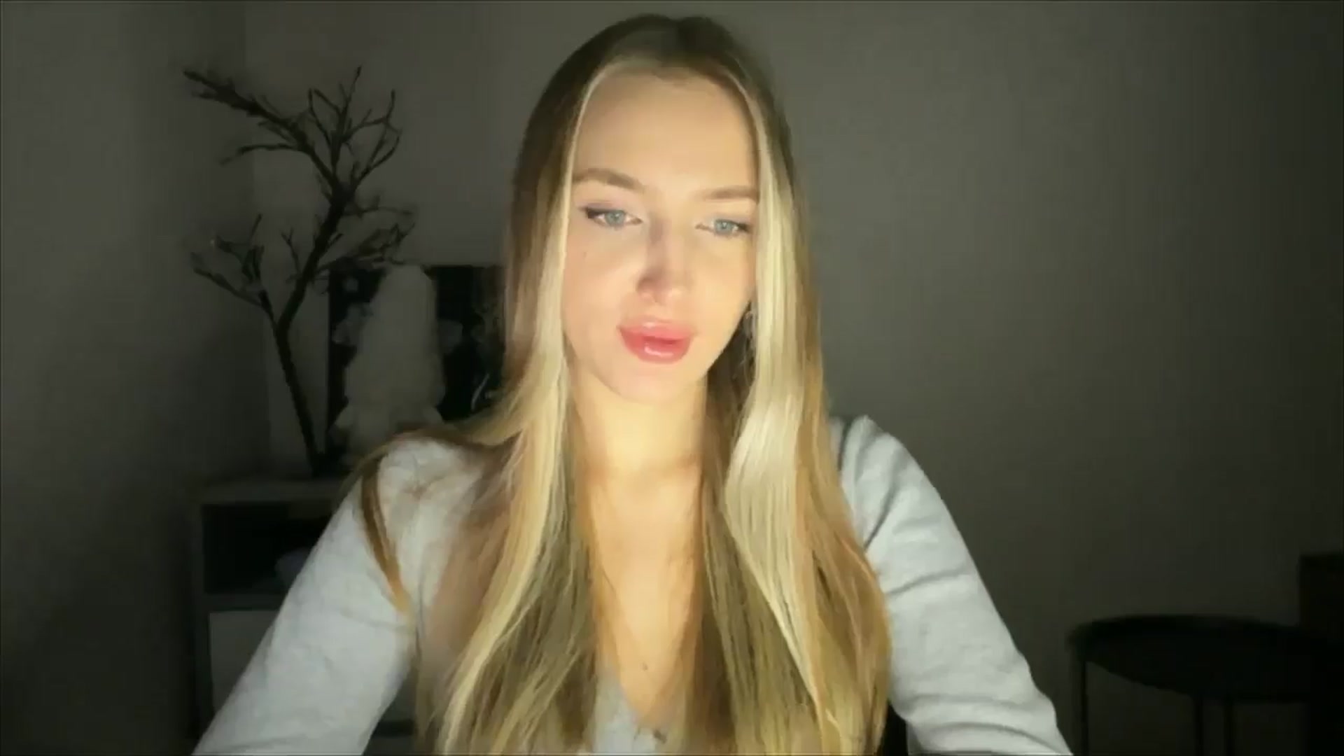 Gallery image thumbnail from My_Diana's myfreecams stream on, 12/01/2024, 16:06 image 2 of 20