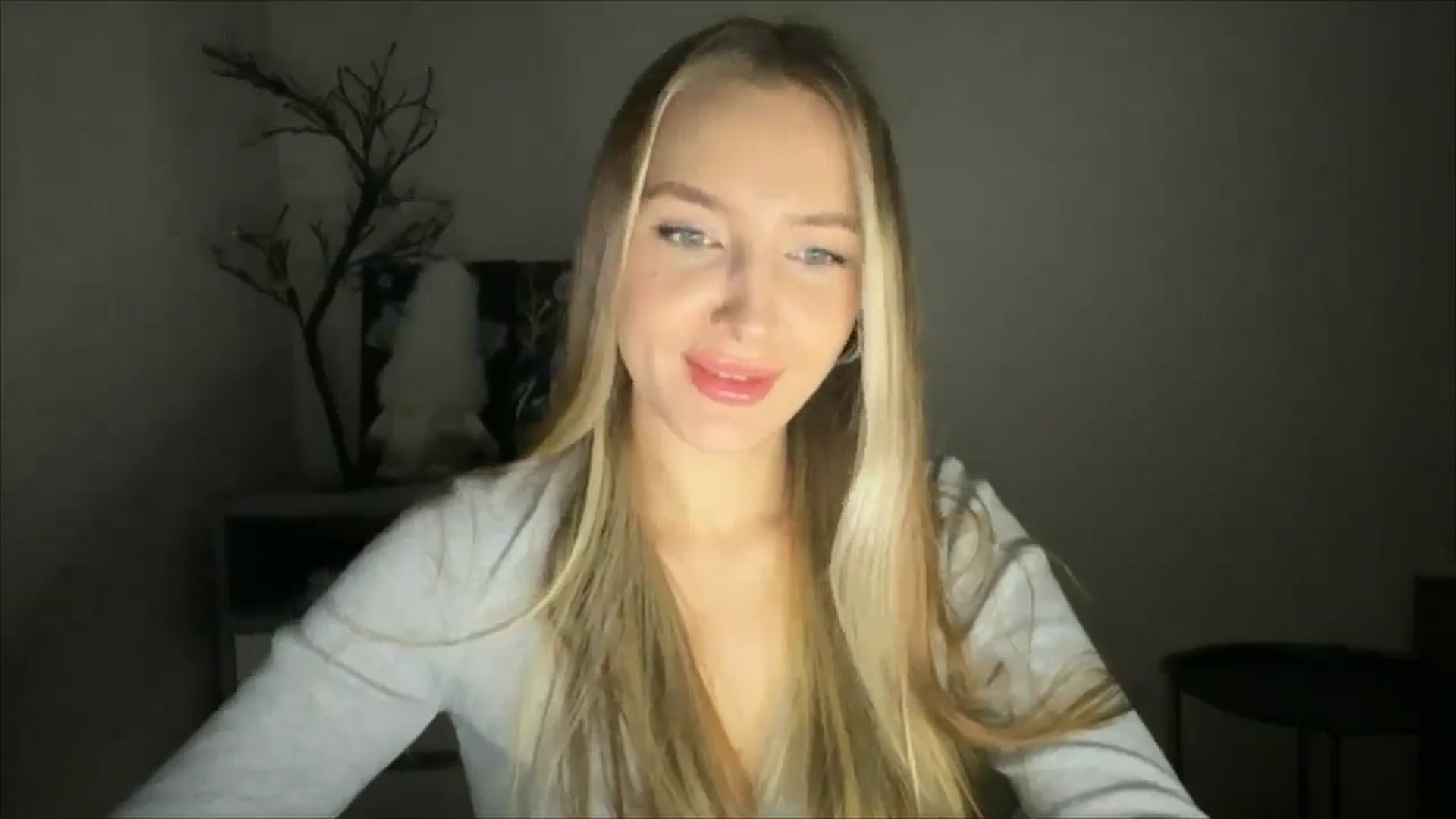 Gallery image thumbnail from My_Diana's myfreecams stream on, 12/01/2024, 16:06 image 11 of 20