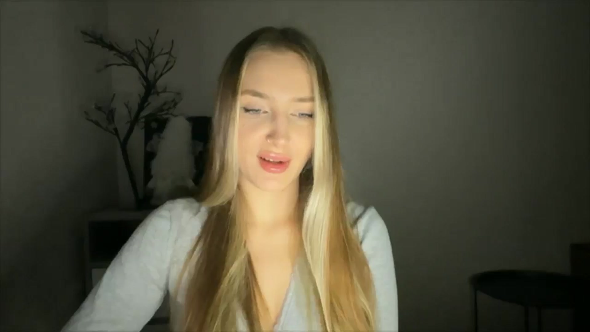 Gallery image thumbnail from My_Diana's myfreecams stream on, 12/01/2024, 16:06 image 8 of 20