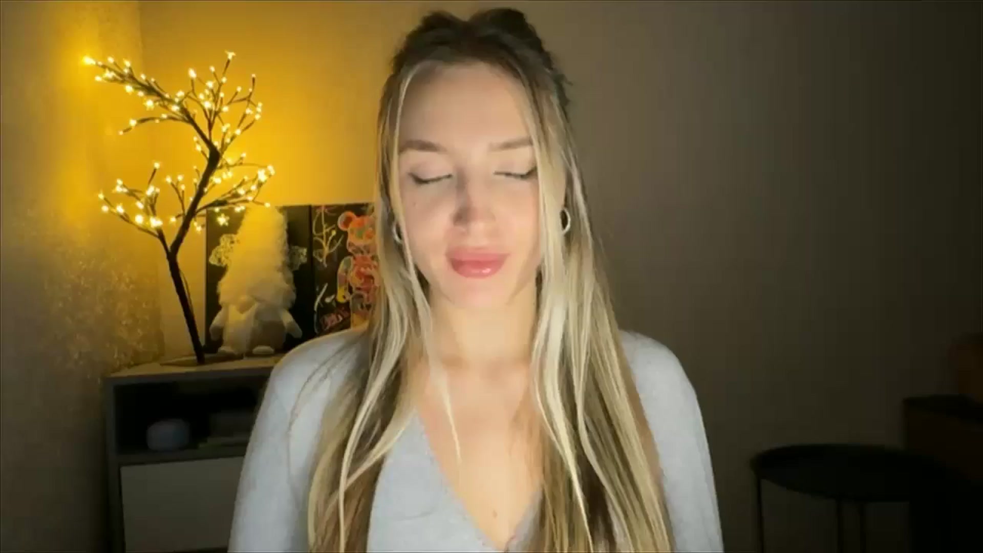 Gallery image thumbnail from My_Diana's myfreecams stream on, 12/01/2024, 22:11 image 4 of 20