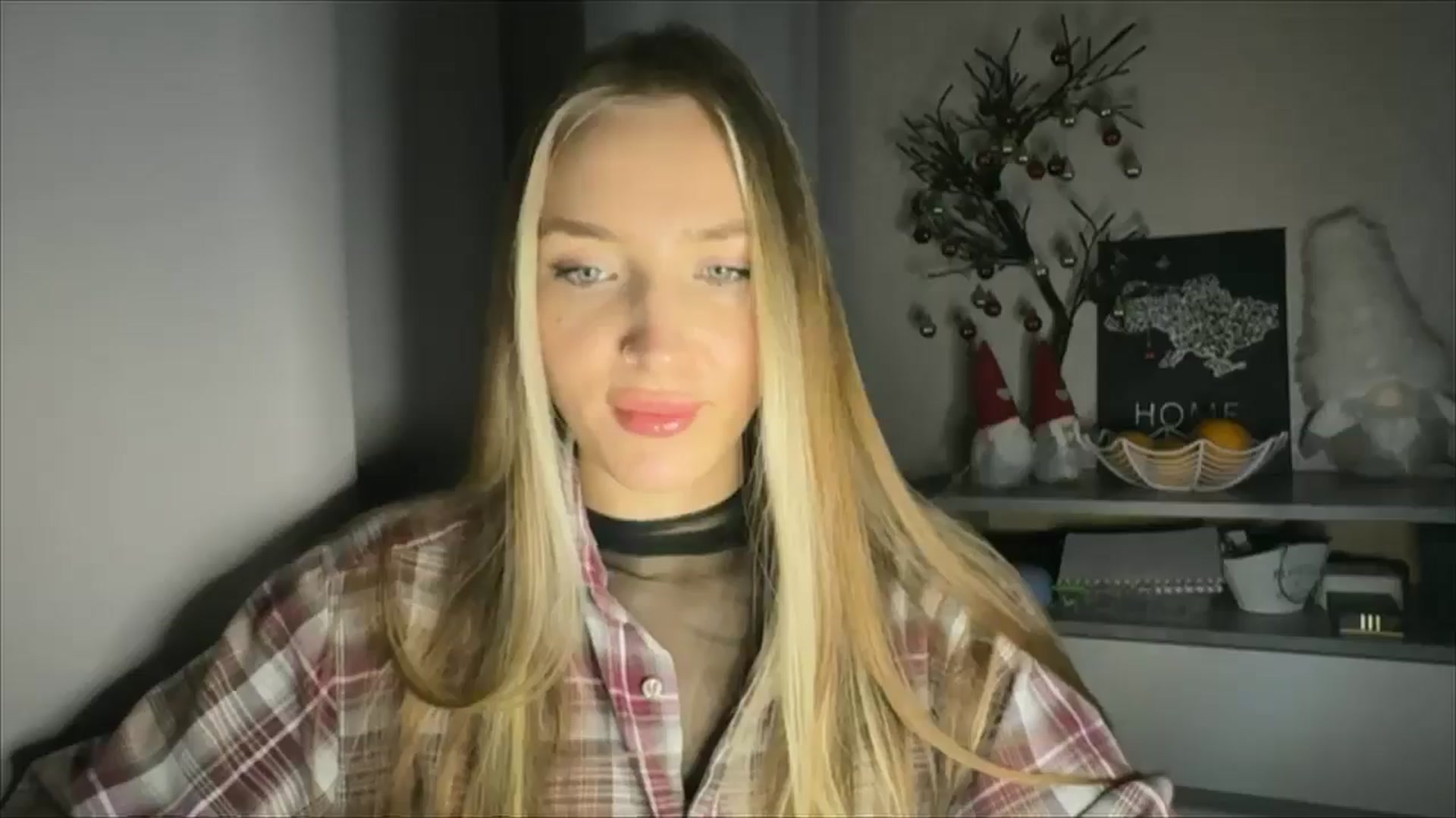 Gallery image thumbnail from My_Diana's myfreecams stream on, 12/04/2024, 15:57 image 19 of 20