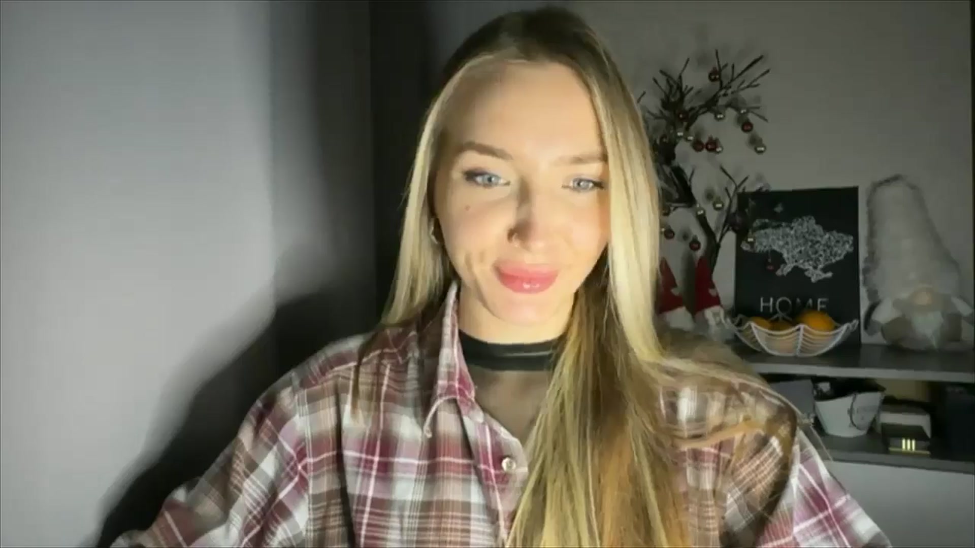 Gallery image thumbnail from My_Diana's myfreecams stream on, 12/04/2024, 15:57 image 3 of 20