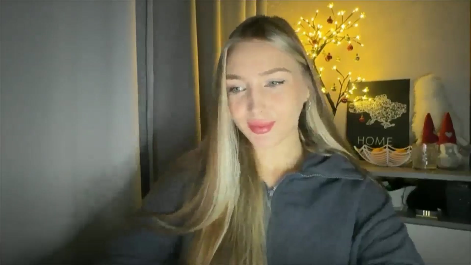 Gallery image thumbnail from My_Diana's myfreecams stream on, 12/05/2024, 16:03 image 14 of 20