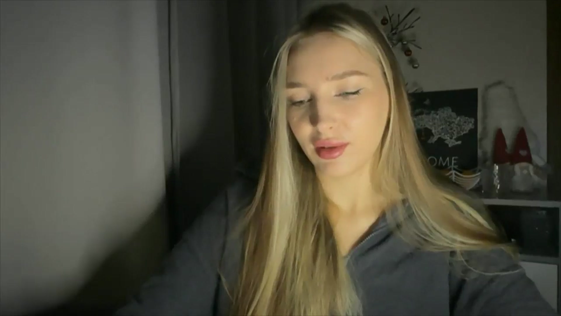 Gallery image thumbnail from My_Diana's myfreecams stream on, 12/05/2024, 16:03 image 7 of 20
