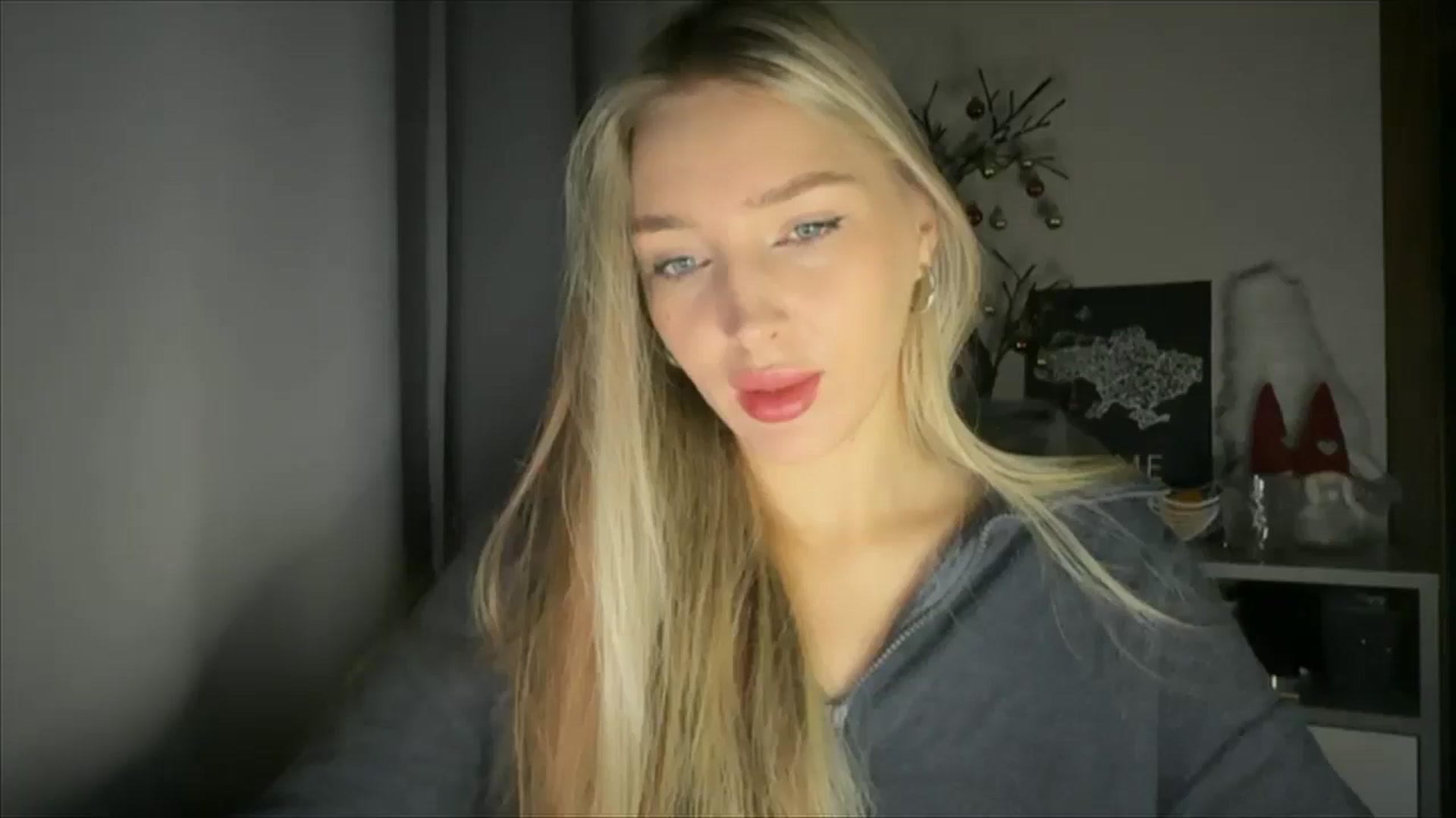 Gallery image thumbnail from My_Diana's myfreecams stream on, 12/05/2024, 16:03 image 5 of 20