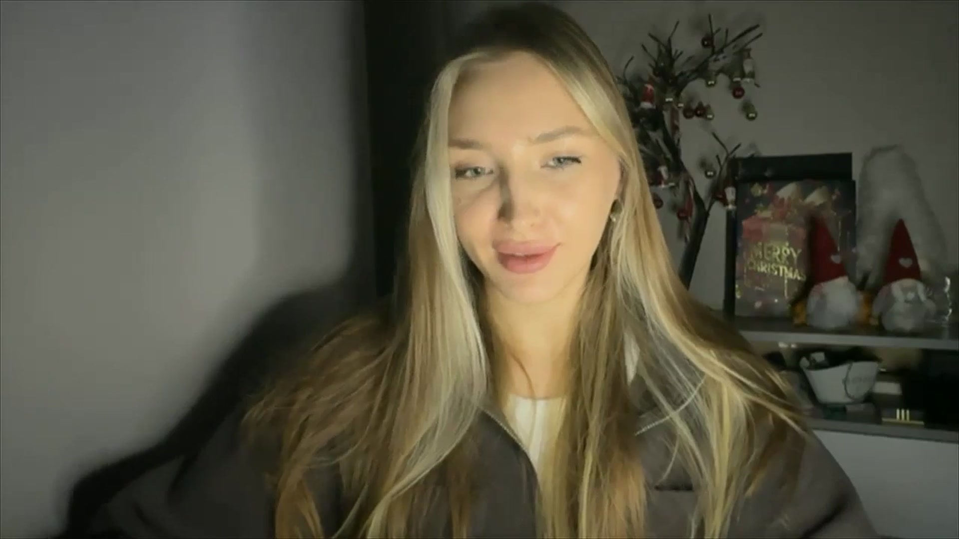 Gallery image thumbnail from My_Diana's myfreecams stream on, 12/06/2024, 15:48 image 17 of 20