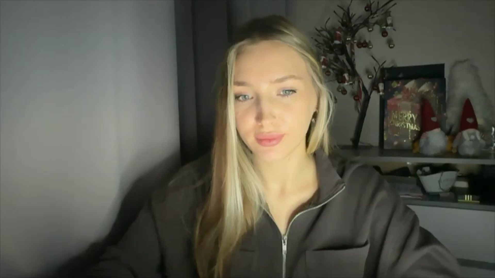 Gallery image thumbnail from My_Diana's myfreecams stream on, 12/06/2024, 16:41 image 14 of 20