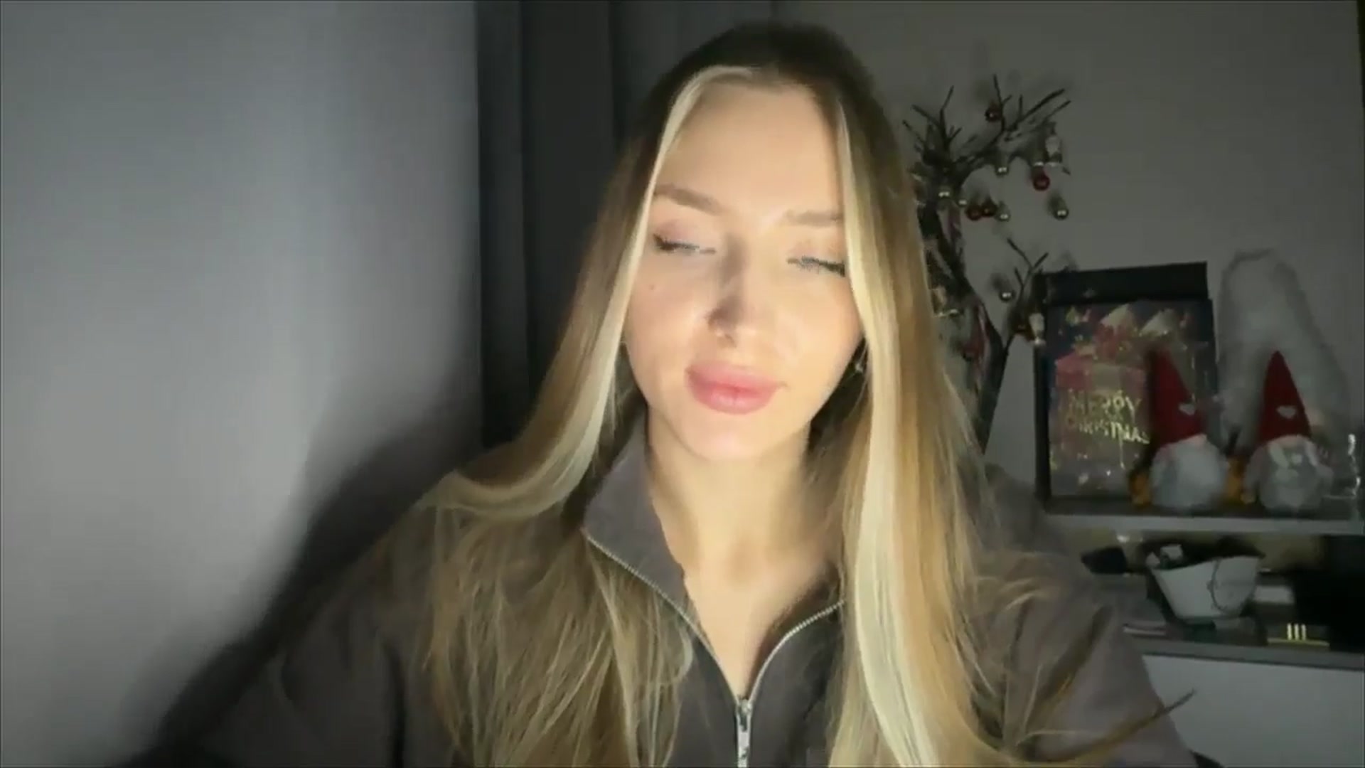 Gallery image thumbnail from My_Diana's myfreecams stream on, 12/06/2024, 16:41 image 8 of 20