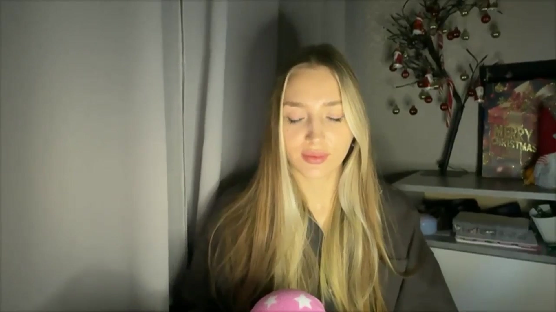 Gallery image thumbnail from My_Diana's myfreecams stream on, 12/06/2024, 16:41 image 17 of 20