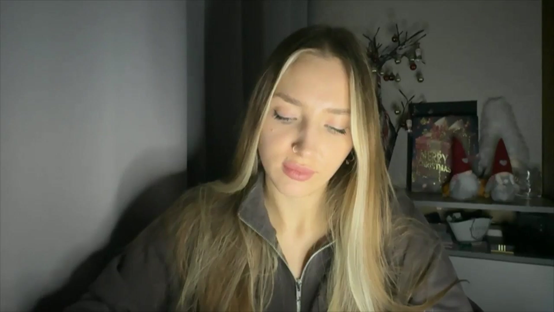 Gallery image thumbnail from My_Diana's myfreecams stream on, 12/06/2024, 16:41 image 6 of 20