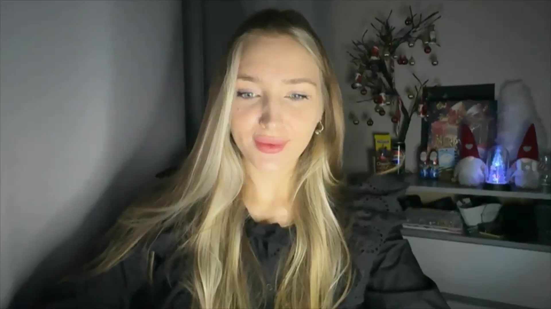 Gallery image thumbnail from My_Diana's myfreecams stream on, 12/07/2024, 16:15 image 7 of 20