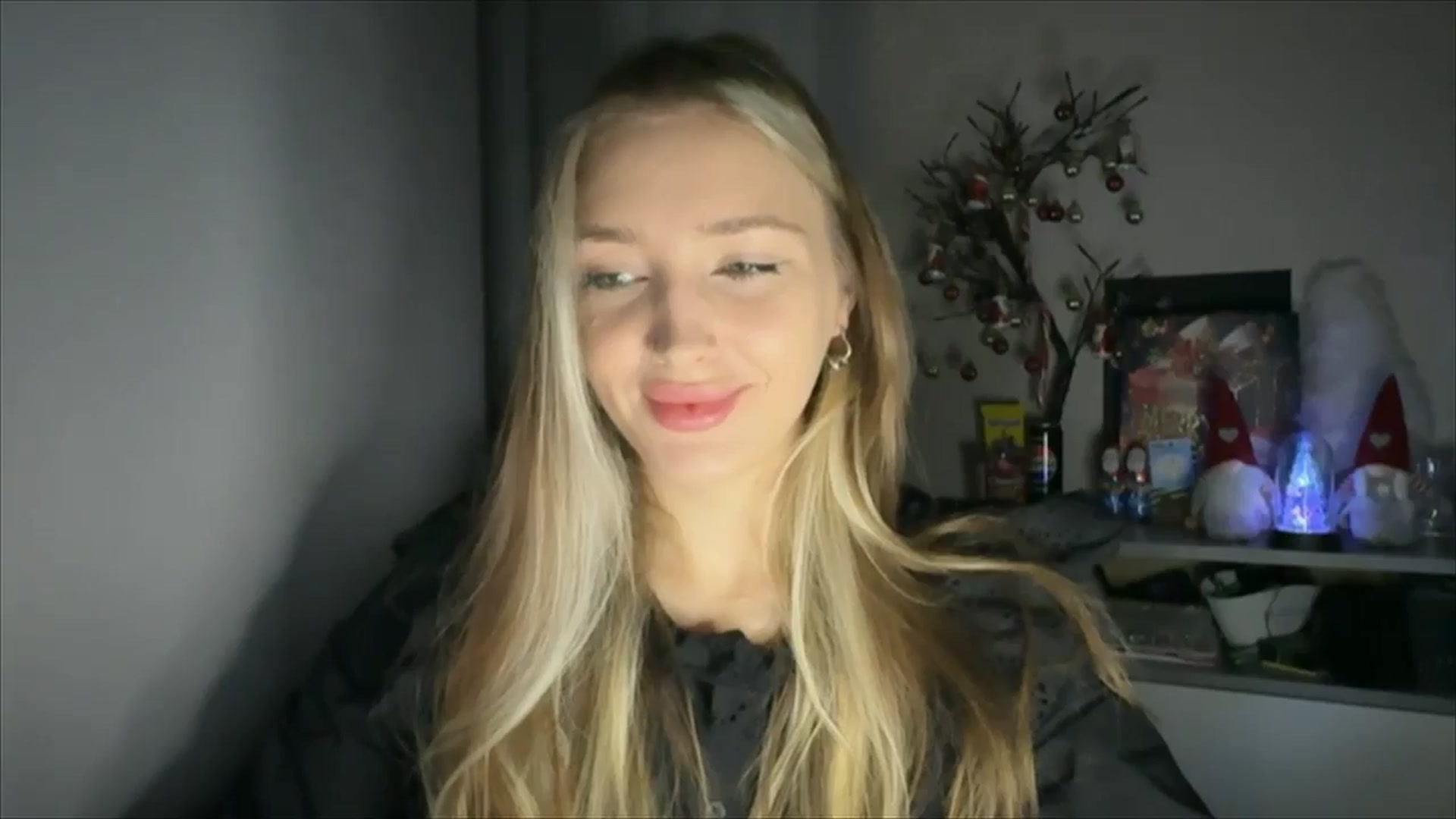Gallery image thumbnail from My_Diana's myfreecams stream on, 12/07/2024, 16:15 image 5 of 20