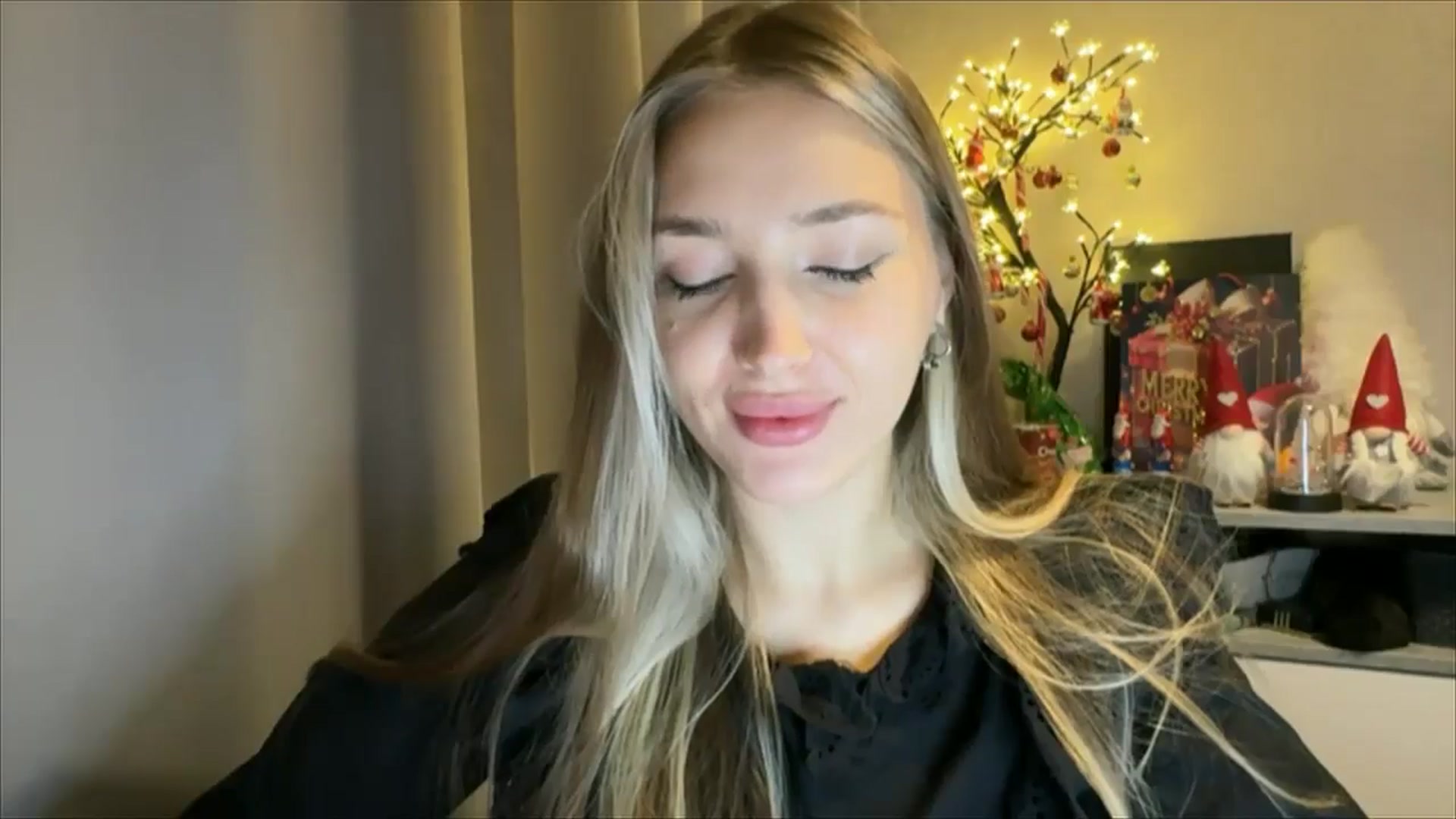 Gallery image thumbnail from My_Diana's myfreecams stream on, 12/07/2024, 22:55 image 6 of 20