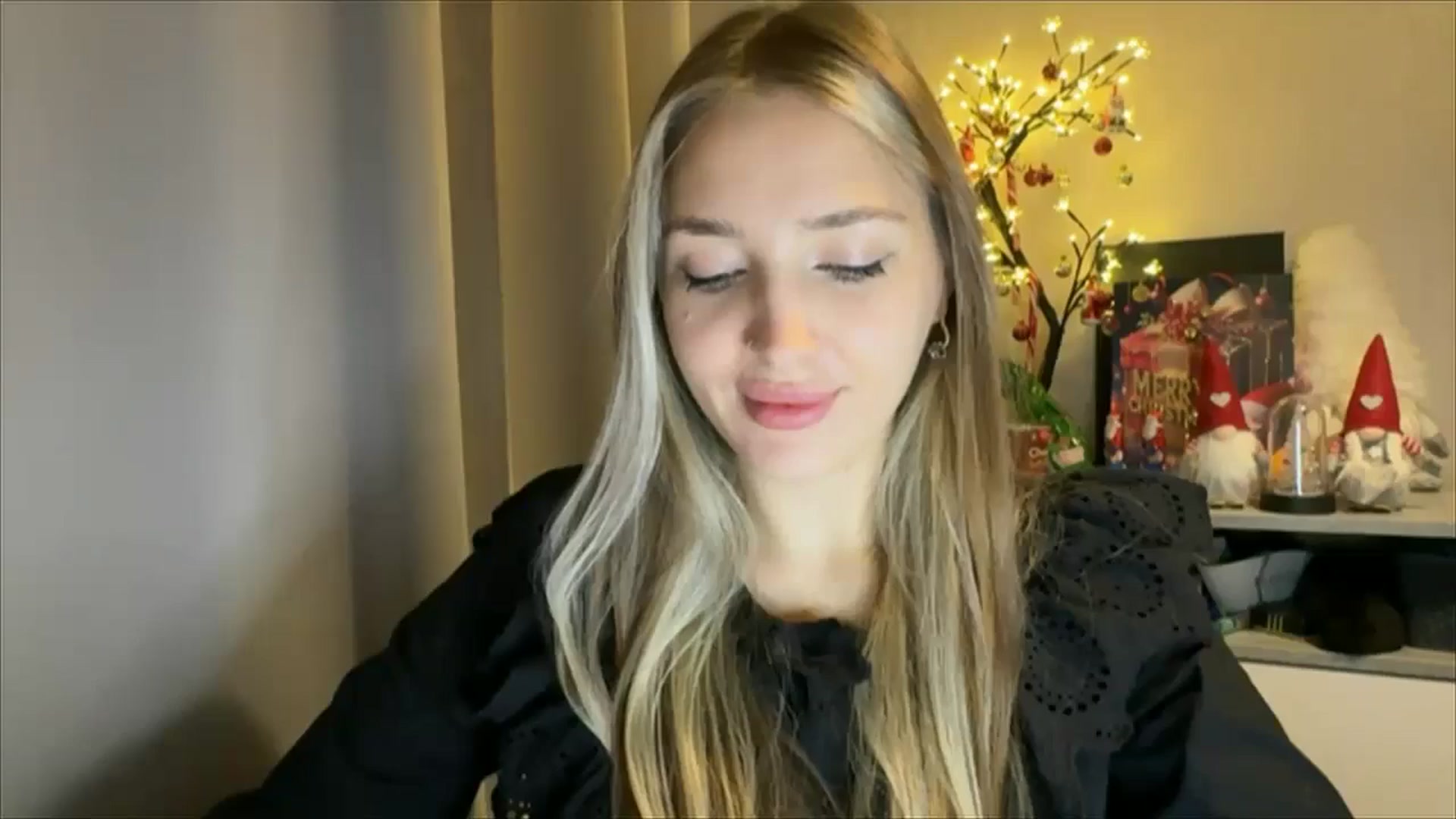 Gallery image thumbnail from My_Diana's myfreecams stream on, 12/07/2024, 22:55 image 9 of 20