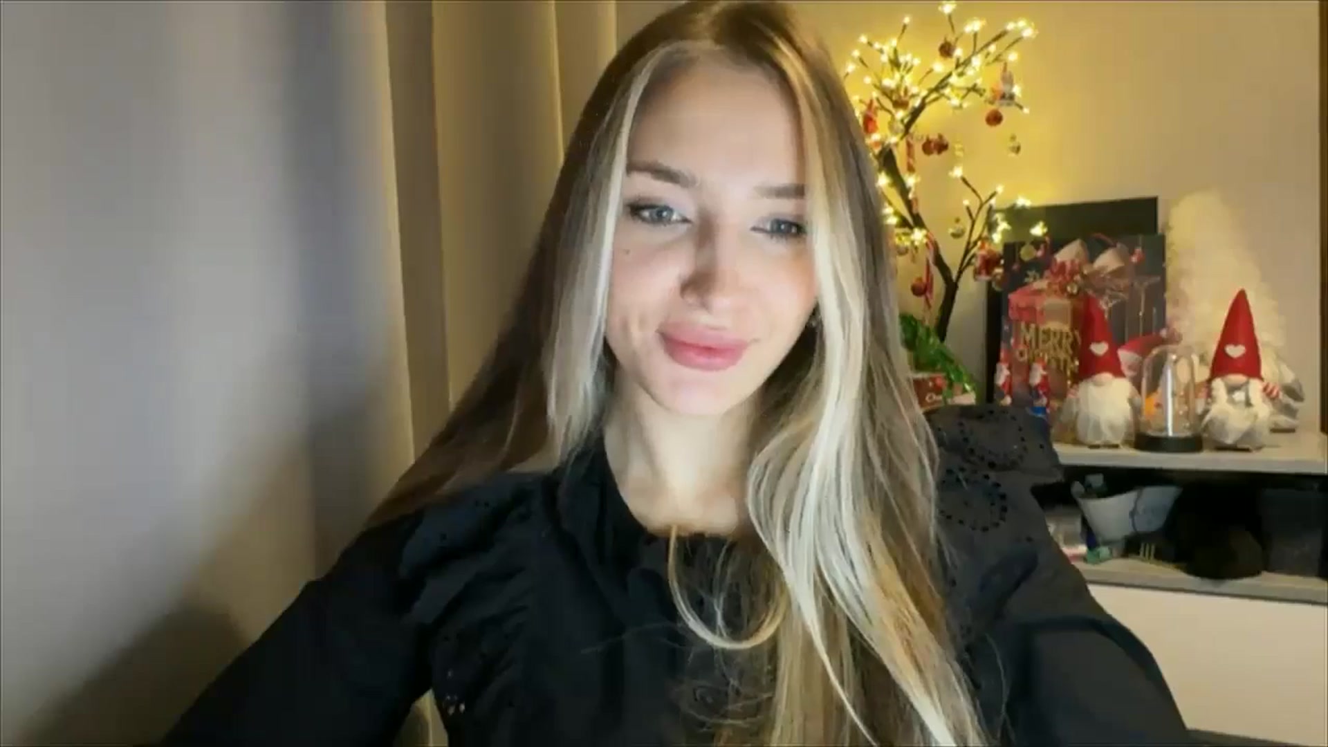 Gallery image thumbnail from My_Diana's myfreecams stream on, 12/07/2024, 22:55 image 10 of 20