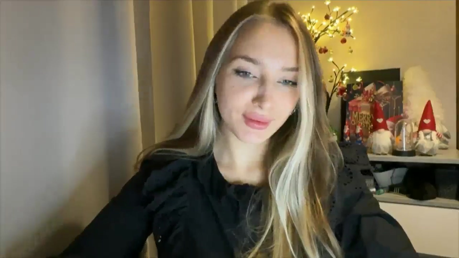Gallery image thumbnail from My_Diana's myfreecams stream on, 12/07/2024, 22:55 image 11 of 20