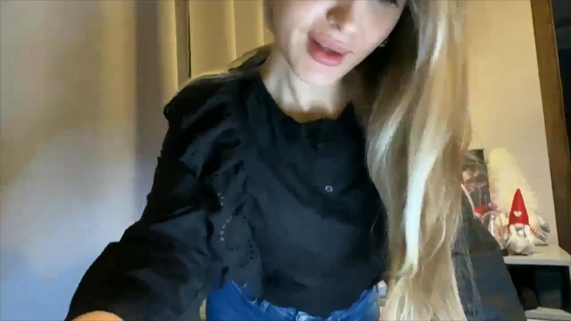 Gallery image thumbnail from My_Diana's myfreecams stream on, 12/07/2024, 22:55 image 12 of 20