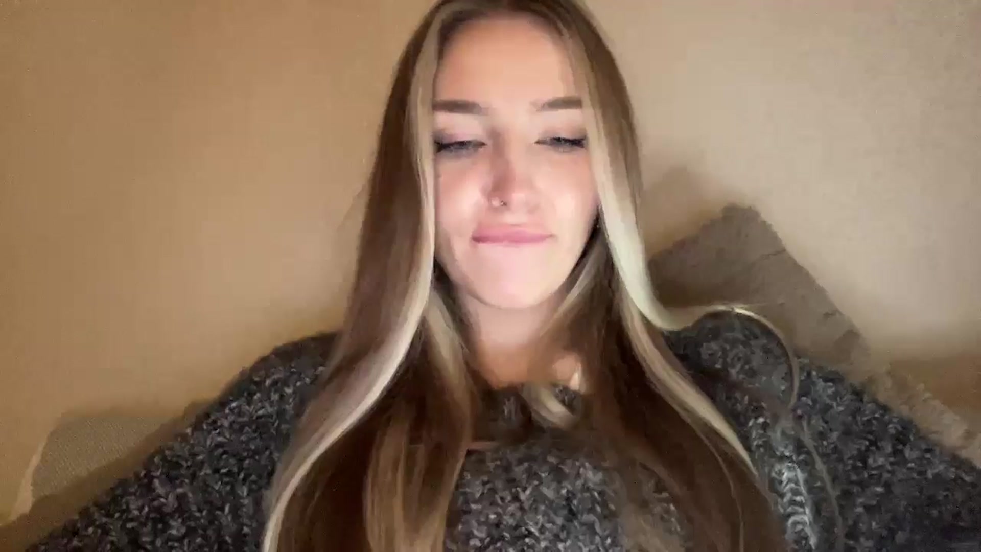Gallery image thumbnail from My_Diana's myfreecams stream on, 12/08/2024, 22:06 image 6 of 20