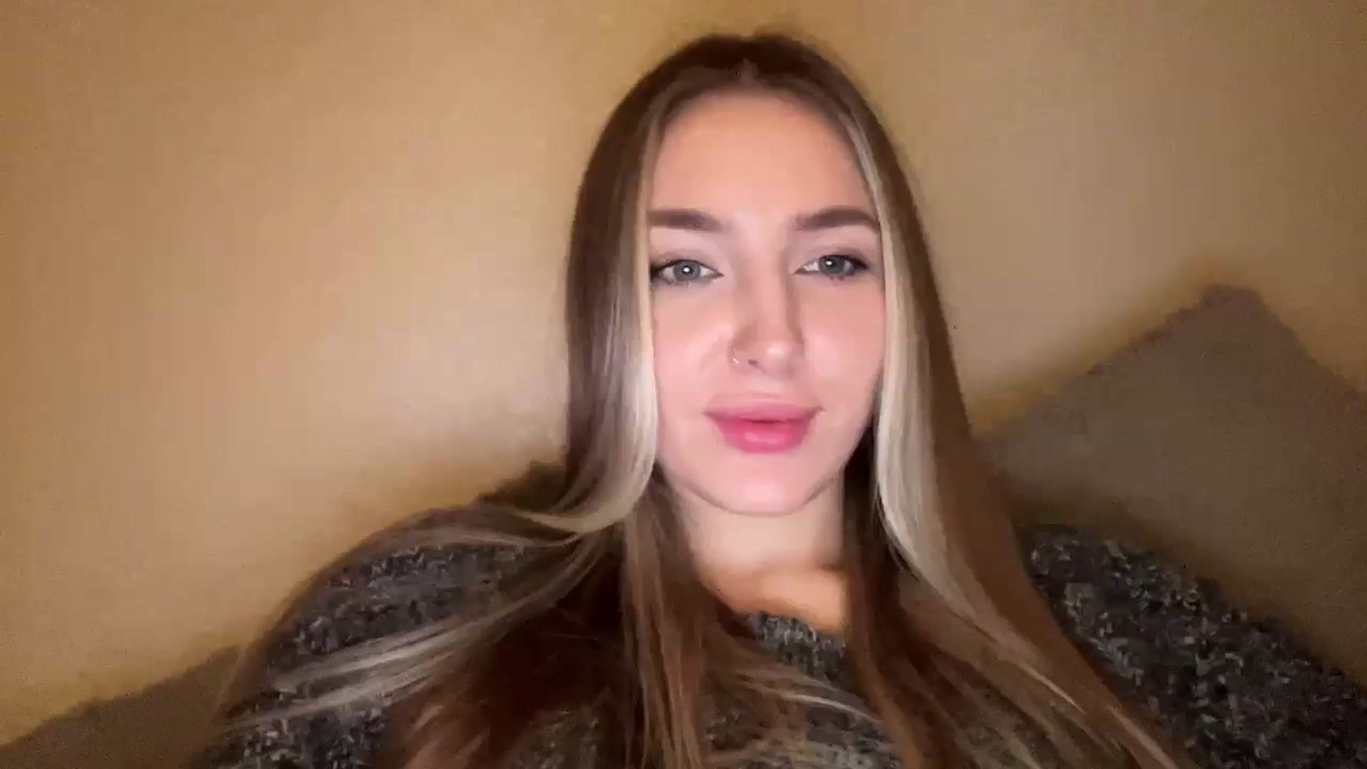 Gallery image thumbnail from My_Diana's myfreecams stream on, 12/09/2024, 24:08 image 20 of 20