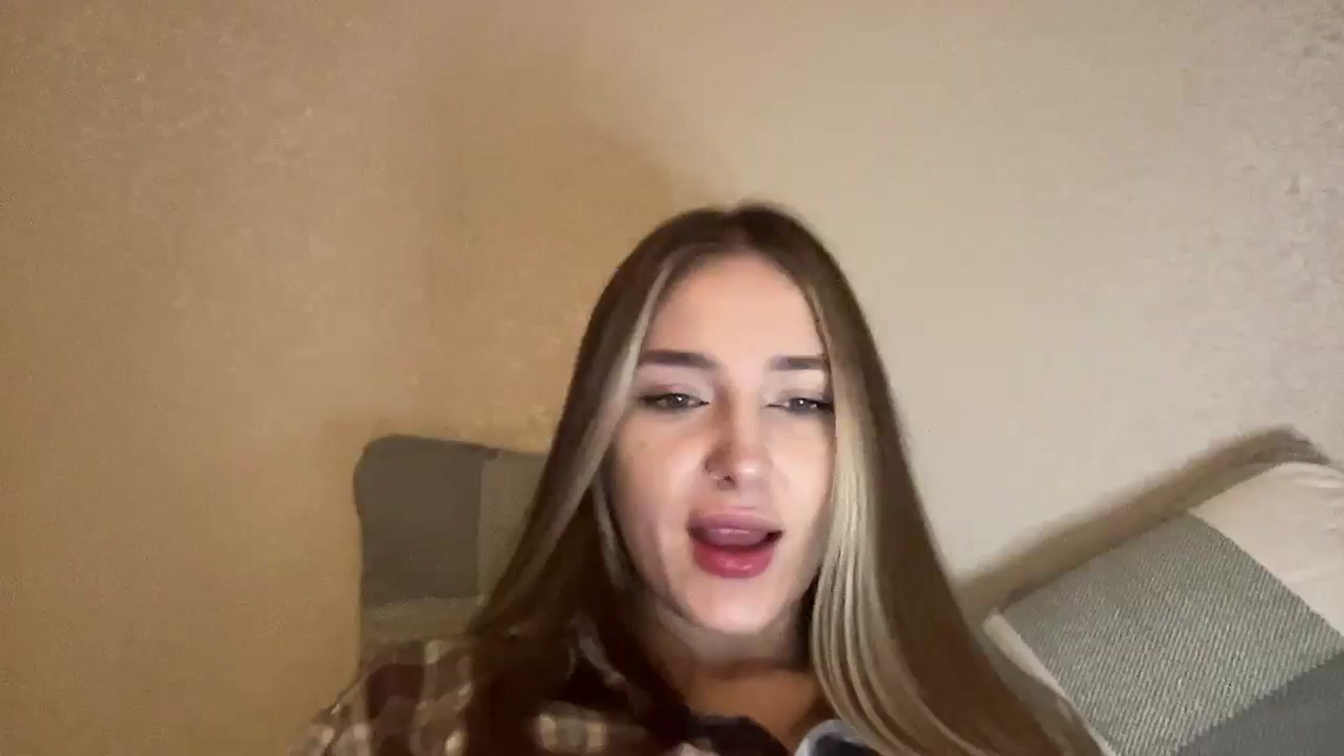 Gallery image thumbnail from My_Diana's myfreecams stream on, 12/10/2024, 23:10 image 10 of 20