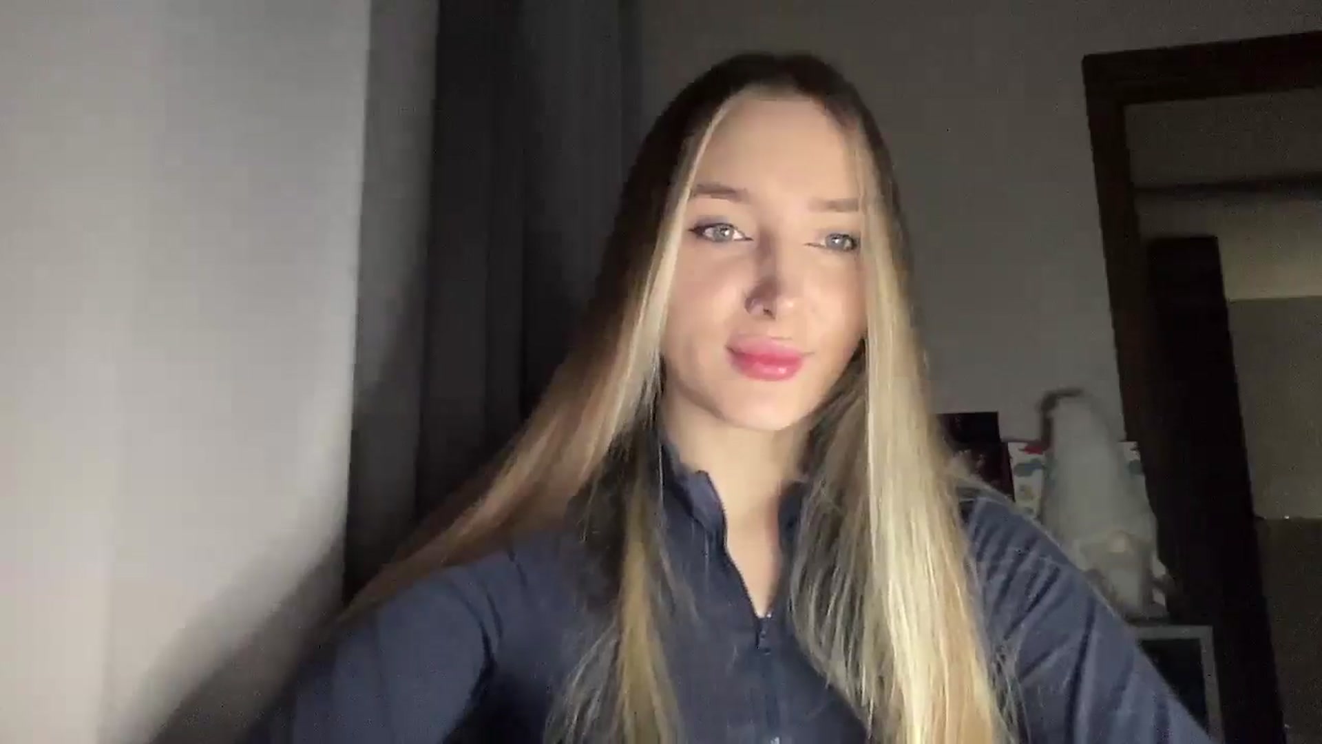 Gallery image thumbnail from My_Diana's myfreecams stream on, 12/11/2024, 15:39 image 7 of 20