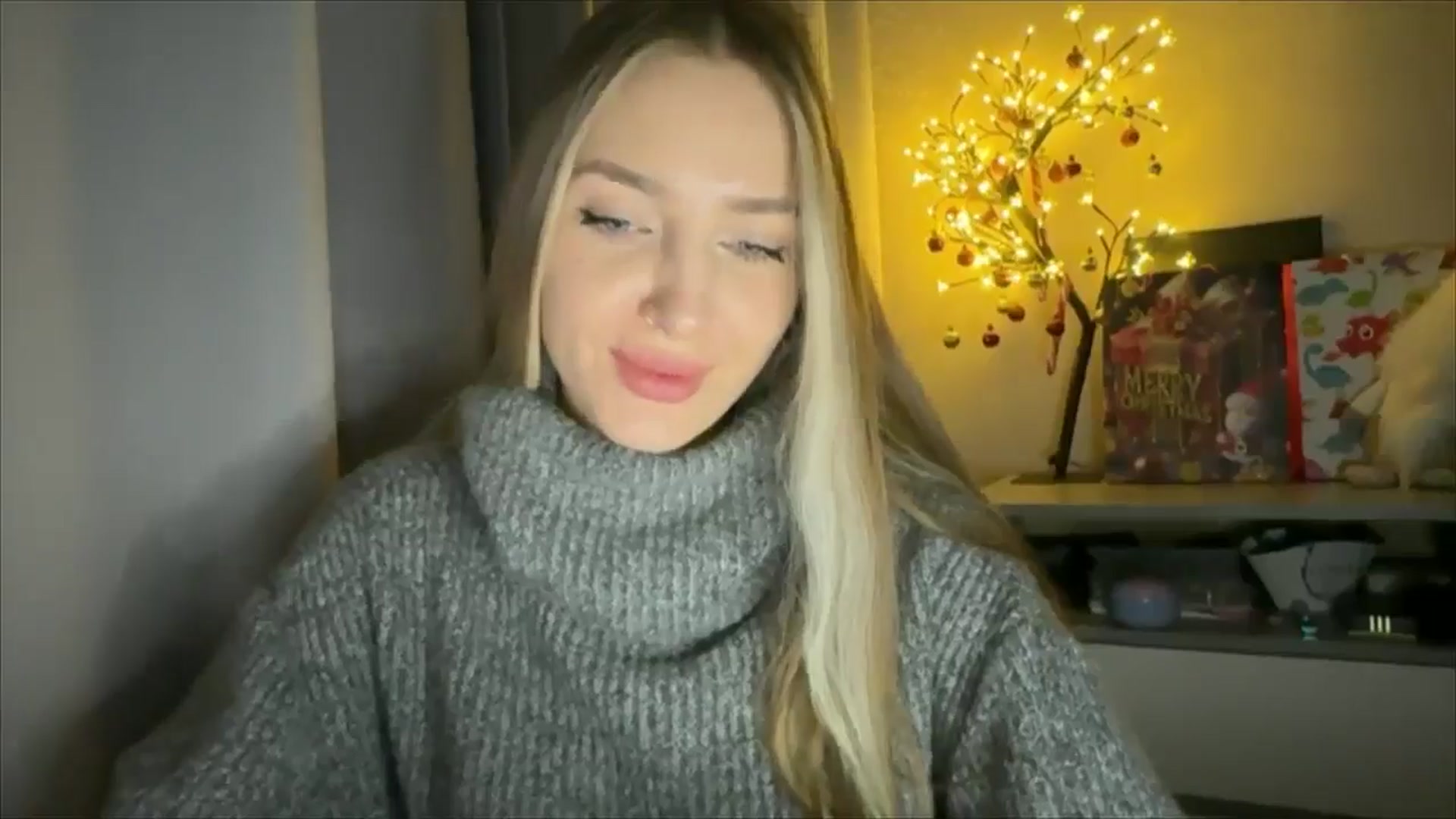 Gallery image thumbnail from My_Diana's myfreecams stream on, 12/14/2024, 16:26 image 13 of 20