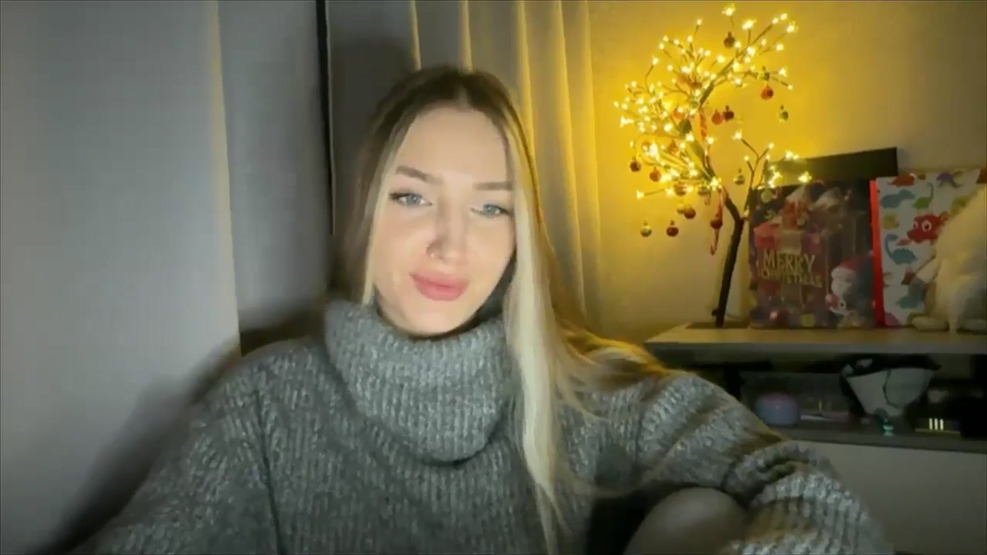 Gallery image thumbnail from My_Diana's myfreecams stream on, 12/14/2024, 16:26 image 10 of 20