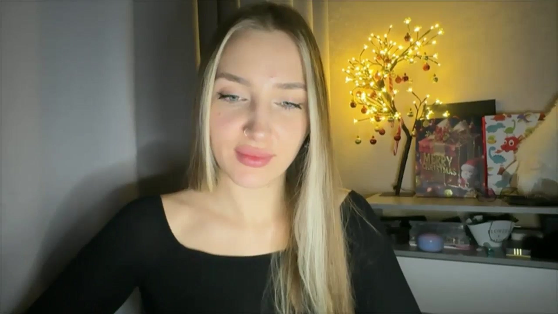 Gallery image thumbnail from My_Diana's myfreecams stream on, 12/14/2024, 22:50 image 3 of 20