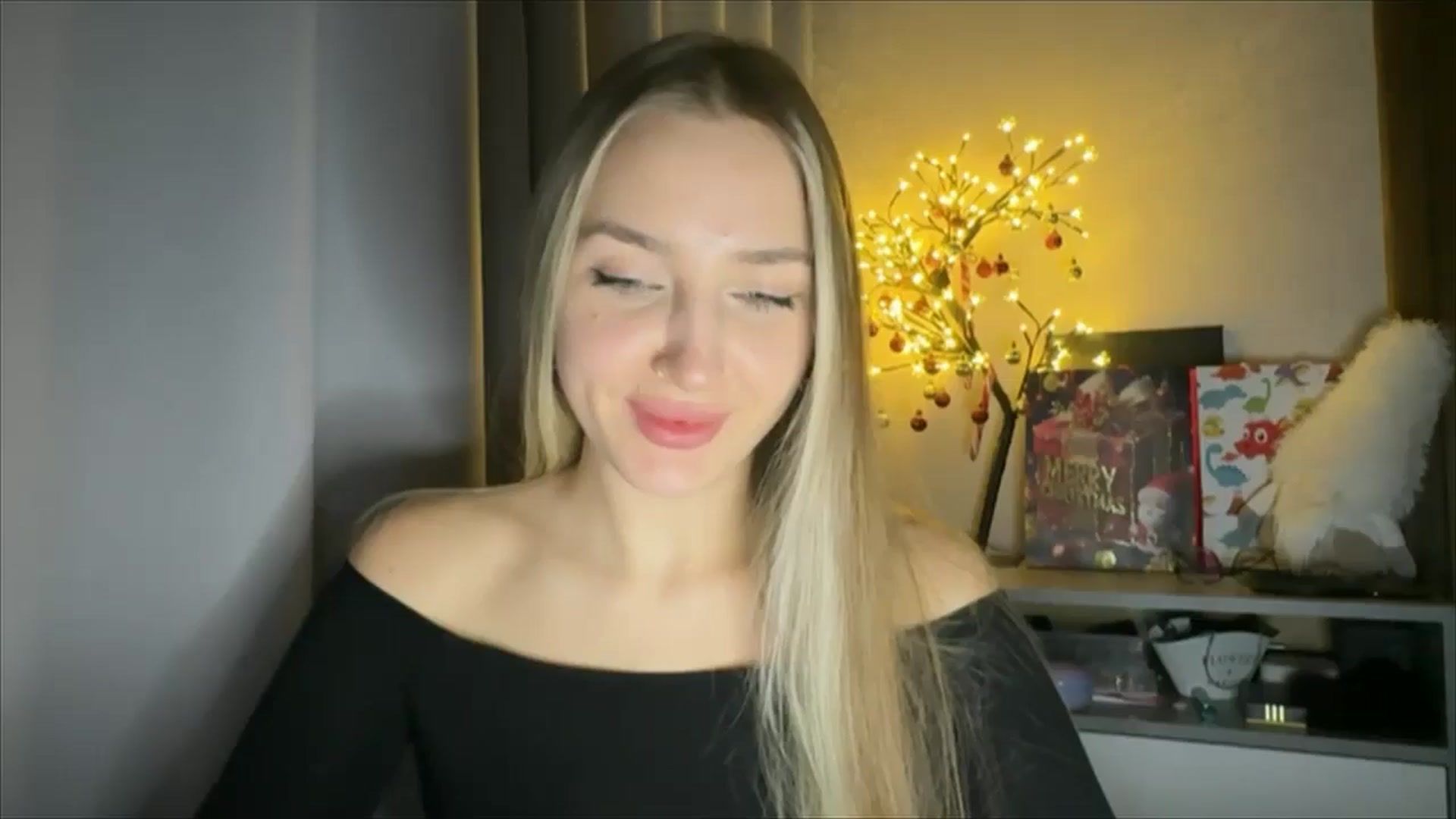 Gallery image thumbnail from My_Diana's myfreecams stream on, 12/14/2024, 22:50 image 1 of 20