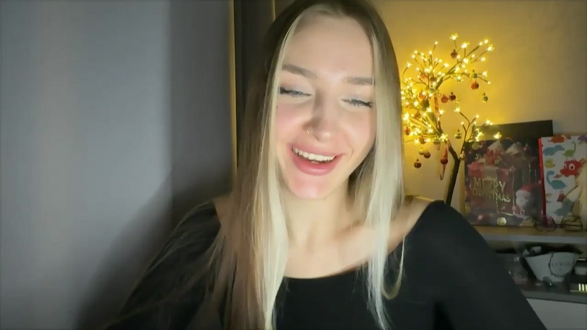 Gallery image thumbnail from My_Diana's myfreecams stream on, 12/14/2024, 22:50 image 14 of 20