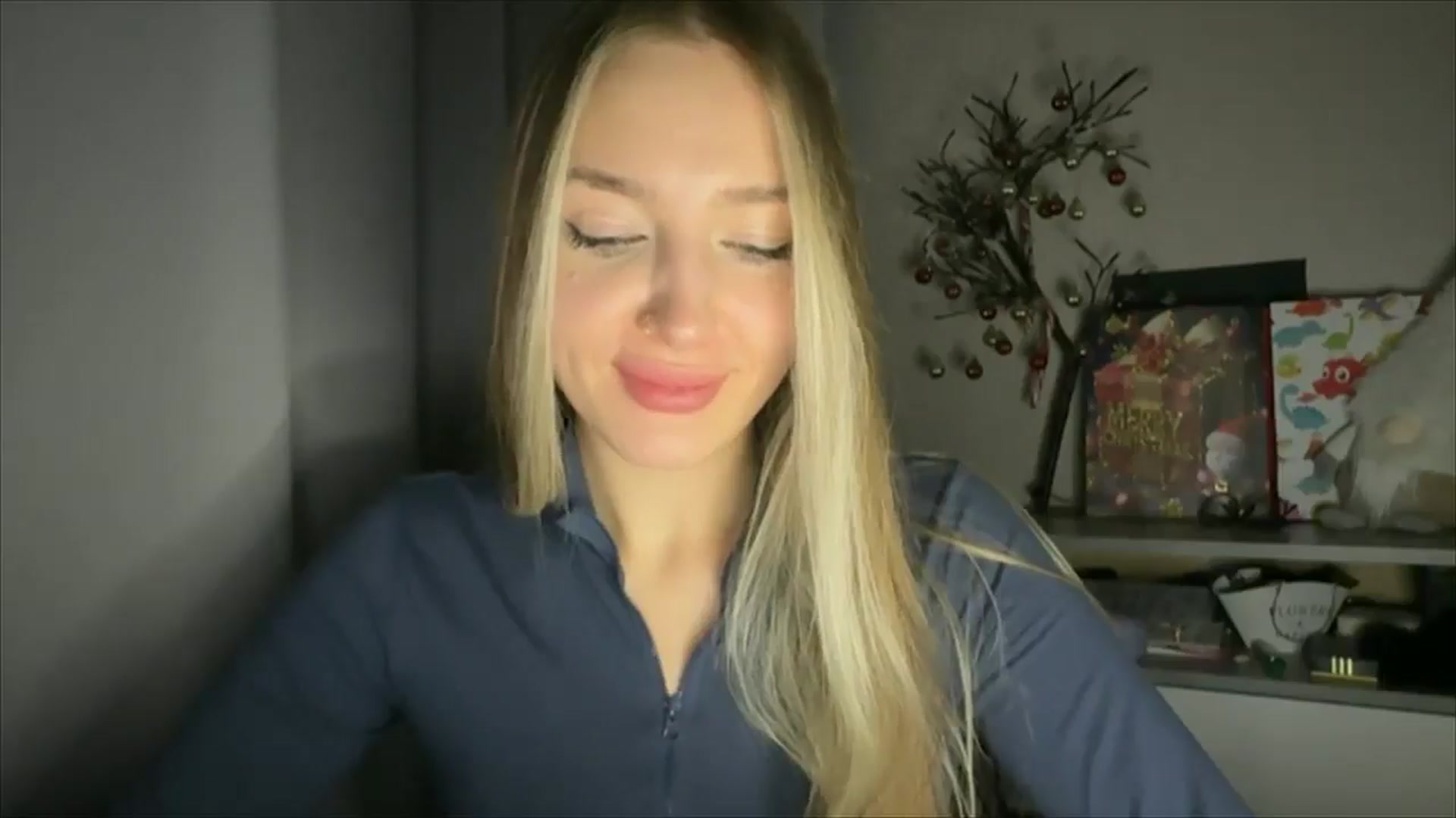 Gallery image thumbnail from My_Diana's myfreecams stream on, 12/15/2024, 16:57 image 17 of 20