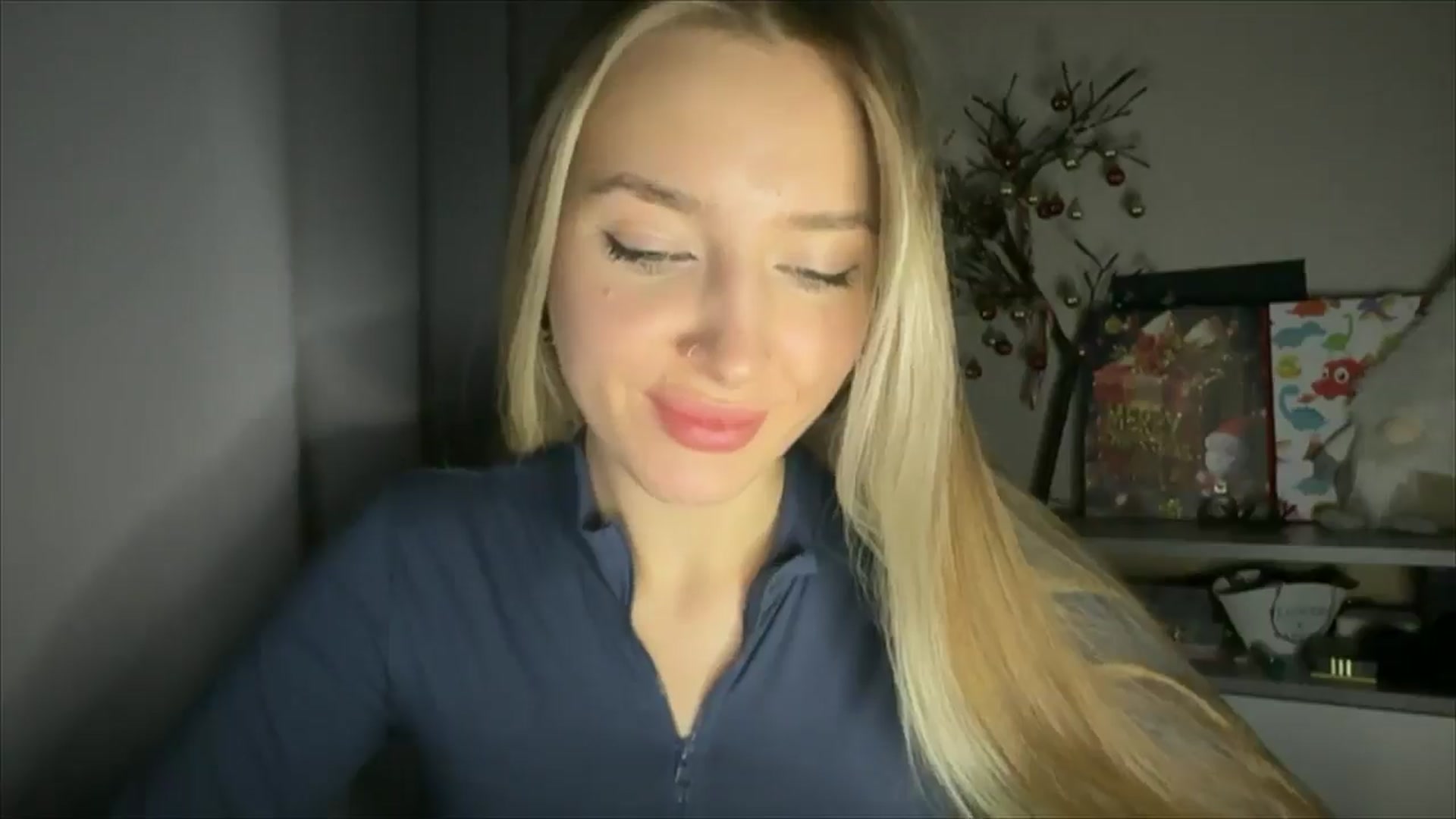 Gallery image thumbnail from My_Diana's myfreecams stream on, 12/15/2024, 16:57 image 15 of 20