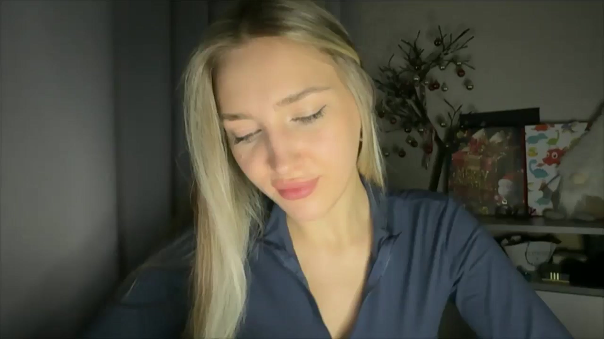 Gallery image thumbnail from My_Diana's myfreecams stream on, 12/15/2024, 16:57 image 12 of 20