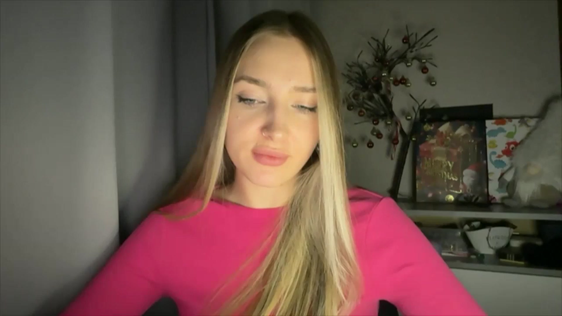 Gallery image thumbnail from My_Diana's myfreecams stream on, 12/15/2024, 23:05 image 3 of 20